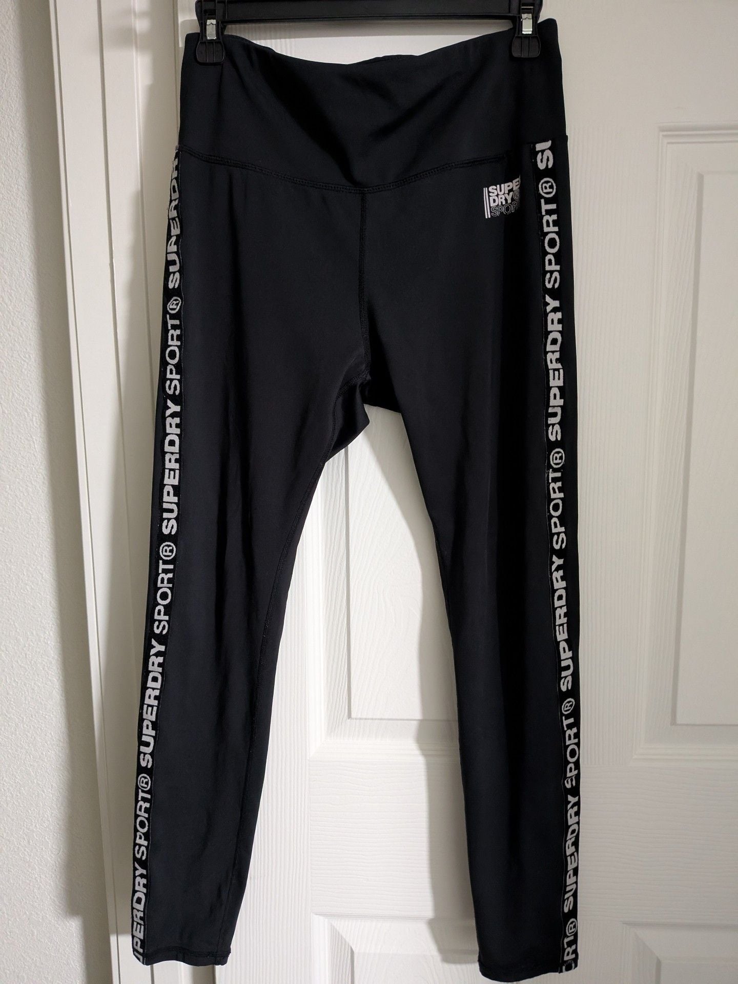 Superdry Sport Core Leggings Black 2