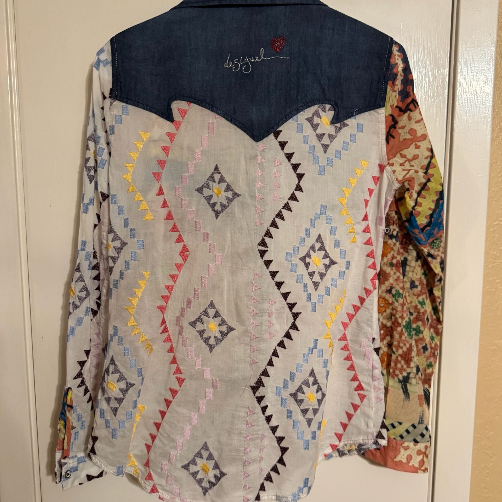 Desigual Cam Aurora Shirt Womens S NWT Embroidered Boho Western Denim Button Up 10