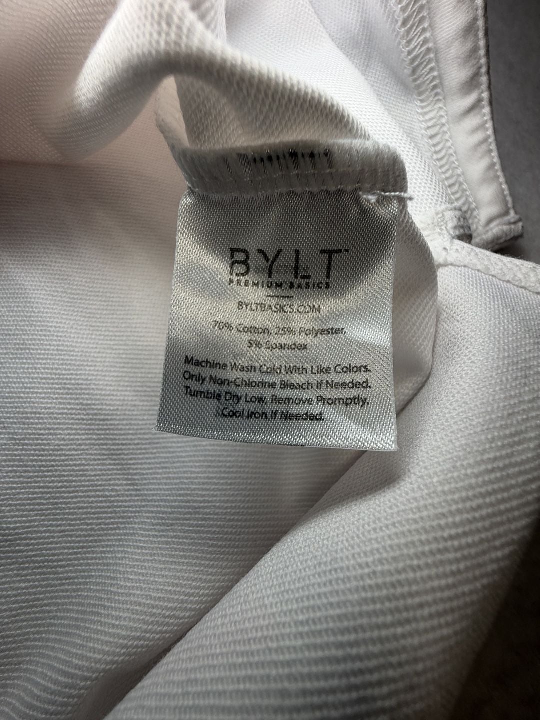 BYLT Premium Basics Men’s L White Long Sleeve Crewneck Split Hem Athletic Casual 9