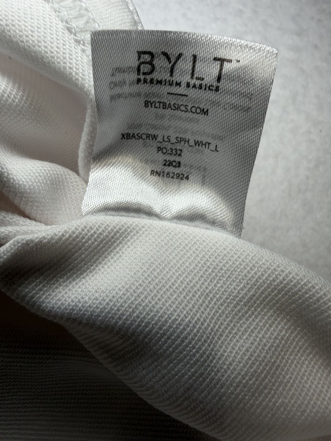 BYLT Premium Basics Men’s L White Long Sleeve Crewneck Split Hem Athletic Casual 10