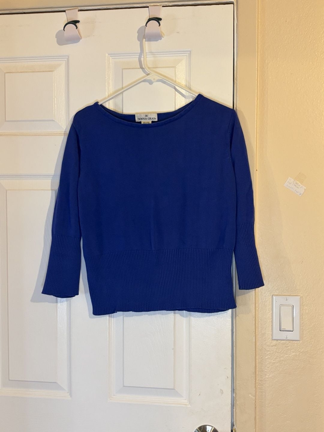 Donna Gray Blue Cotton Sweater 2