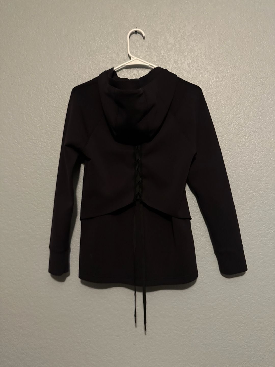 Lululemon Tied To You Jacket Black Size 6 9