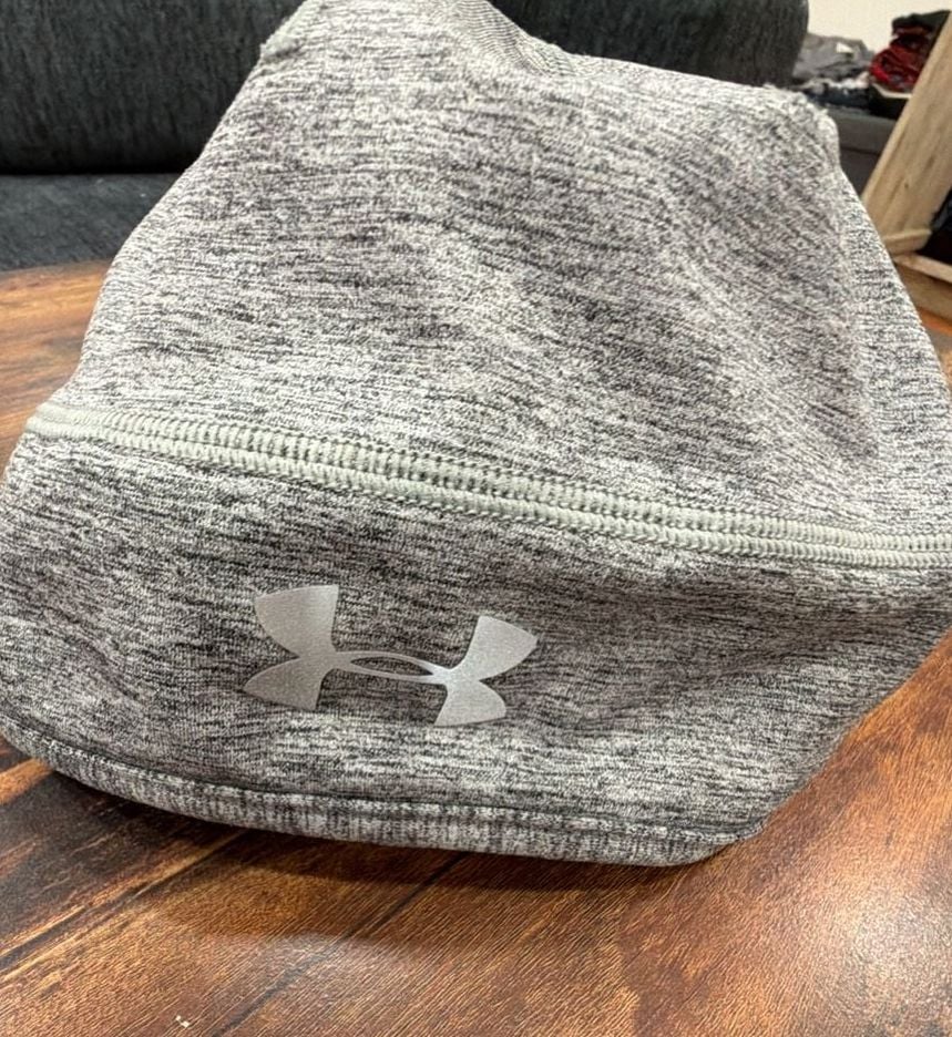 Under Armour Reversible Beanie Gray Black ColdGear 3
