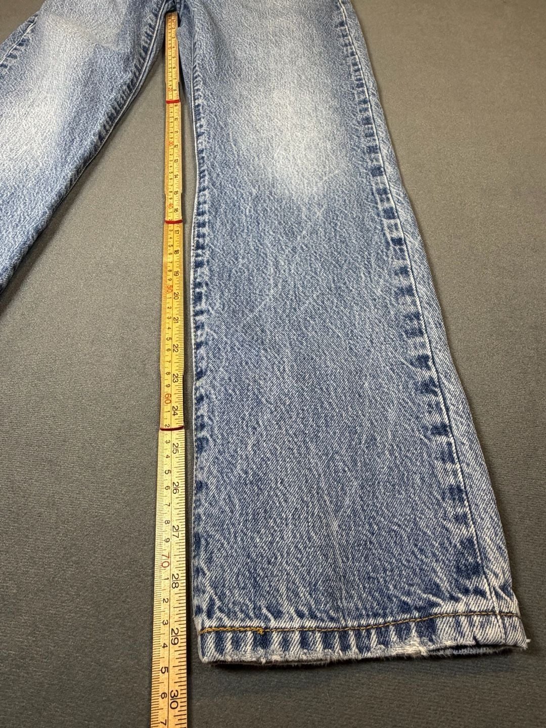 Levi's Premium Middy Straight Jeans Size 26 Light Wash 7