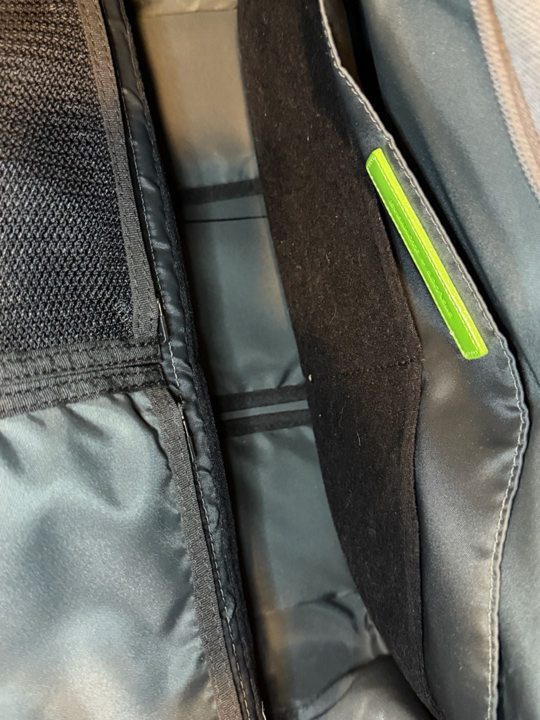 Evernote Triangle Commuter Bag Messenger Bag Gray 10