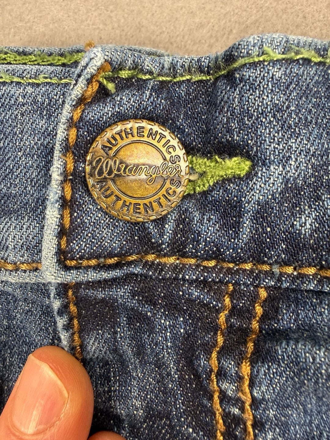 Wrangler Retro Slim Straight Jeans Size 36x32 Blue Denim 3
