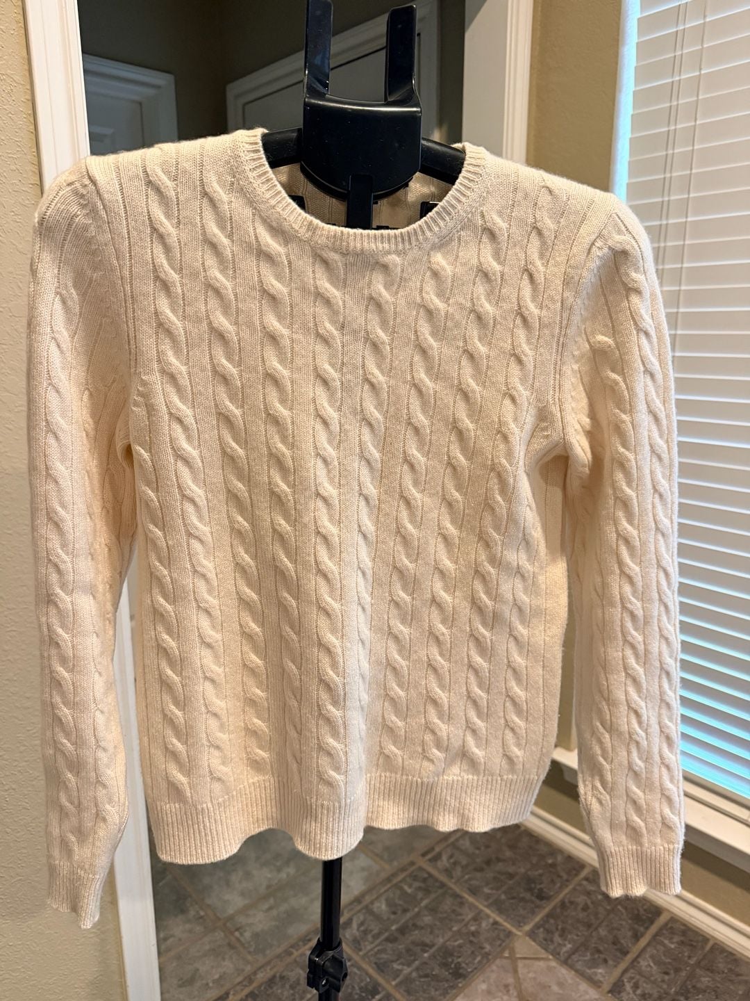 Brooks Brothers Italian Cashmere Cable-Knit Sweater Size S White 2