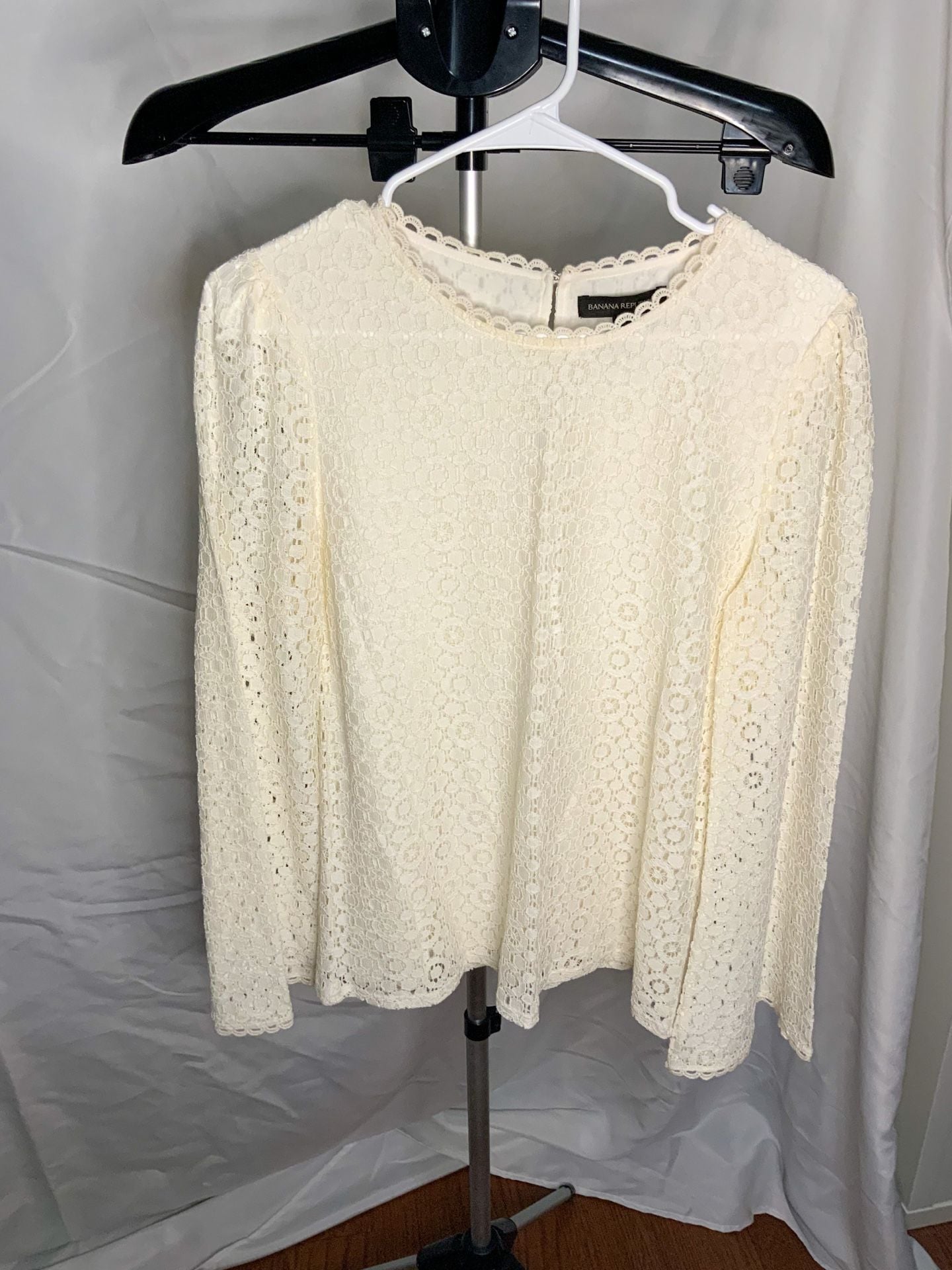 Banana Republic Lace Blouse Women Size S Cream Long Sleeve Top 2