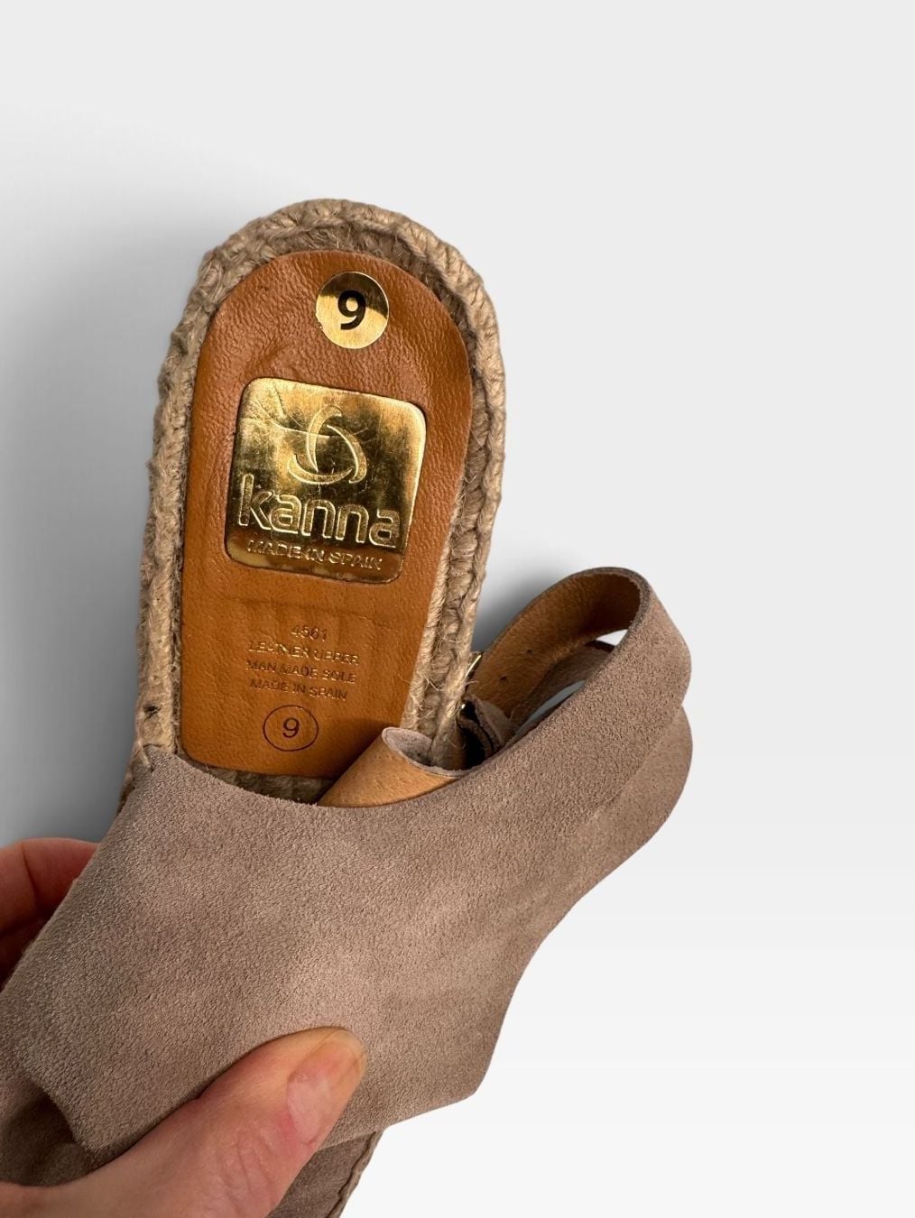 Product thumbnail 6