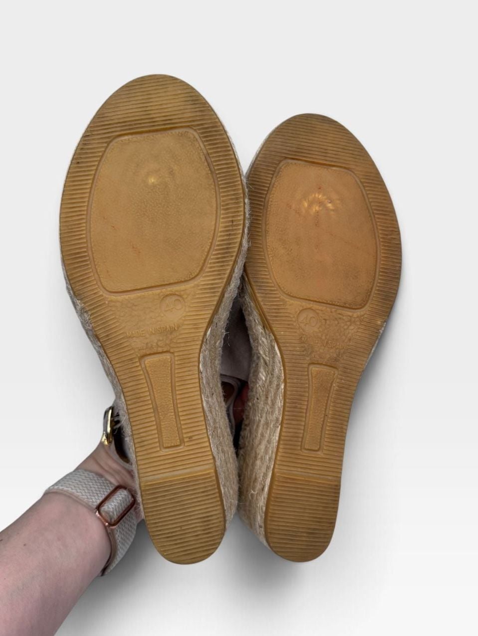 Kanna Espadrille Wedge Sandals Size 9 Suede Taupe Buckle Open Toe 8