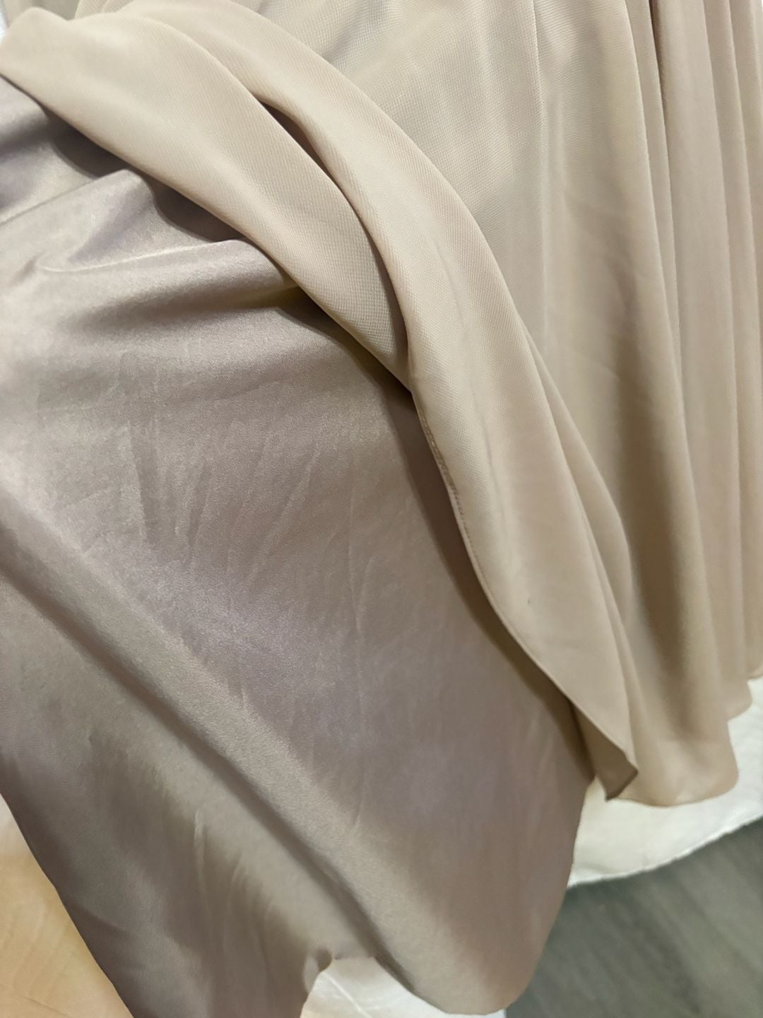 JJ's House Embellished Chiffon Evening Dress White Brown 6