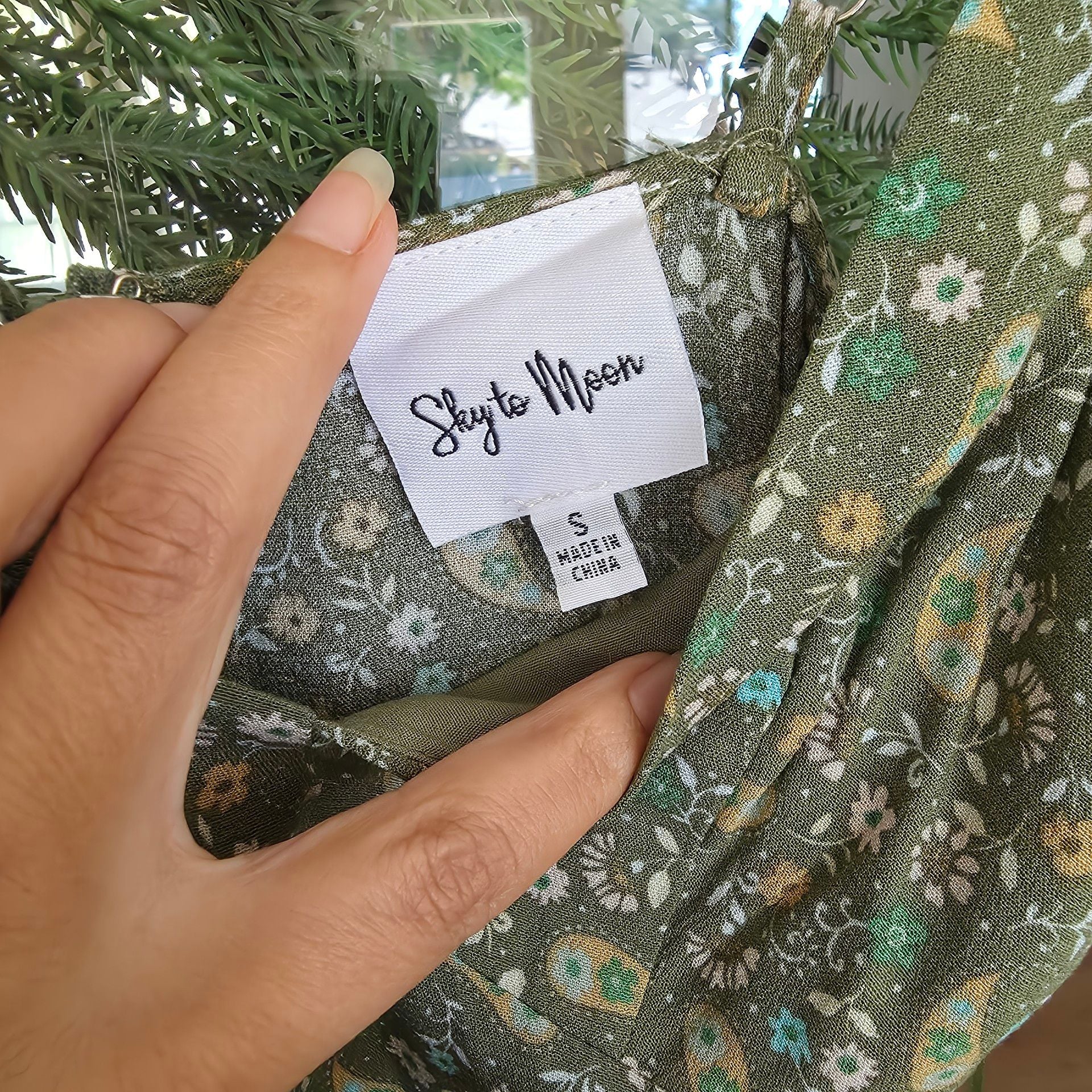 Sky to Moon Floral Slip Dress Size S Green Rayon Mini 3
