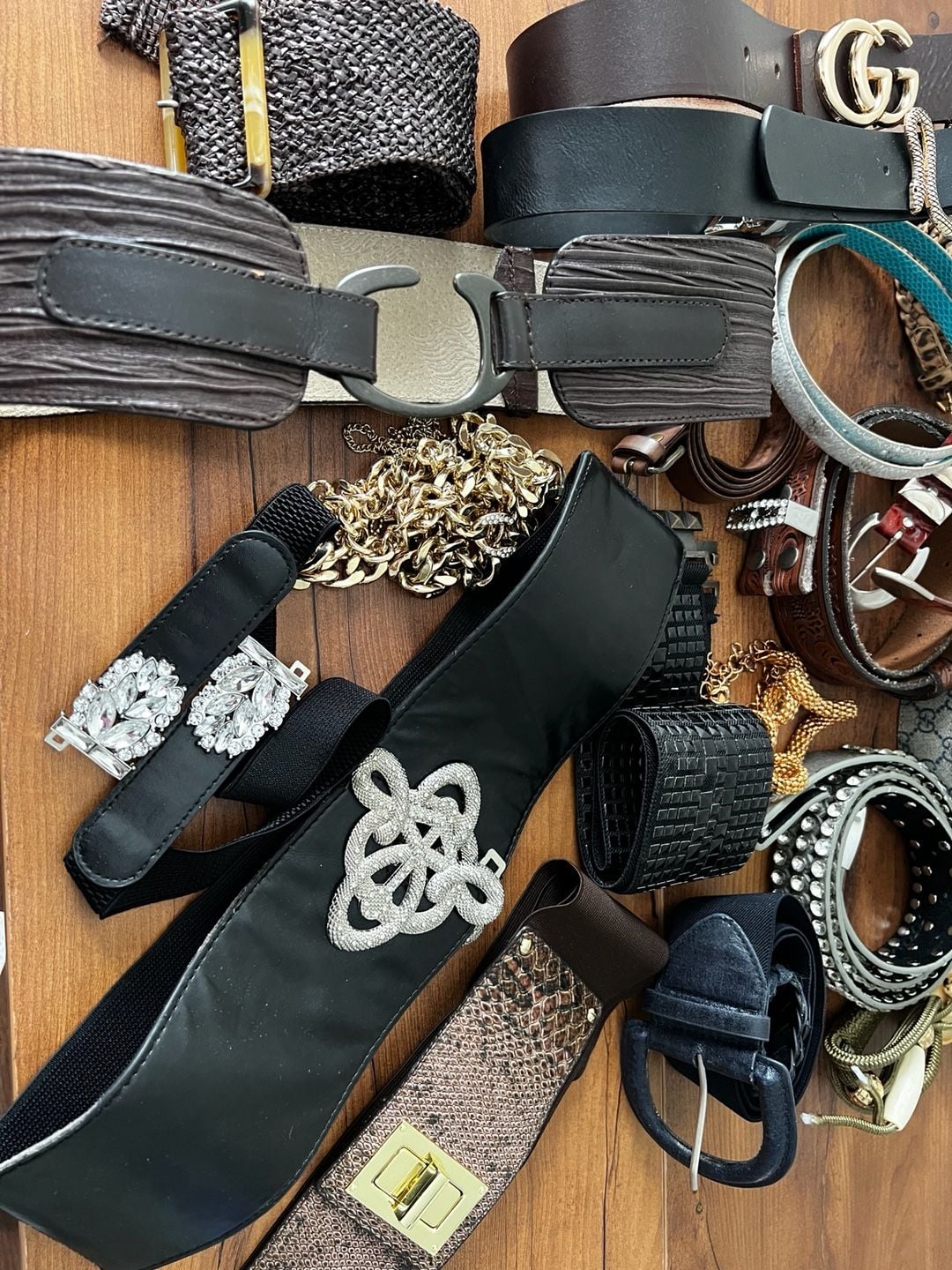 Belt Size S/M/L Lot of 20 3