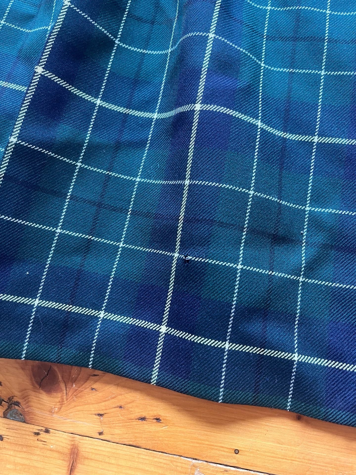 Pendleton Pleated Plaid Skirt Size 6 Green Virgin Wool Tartan flaw 7