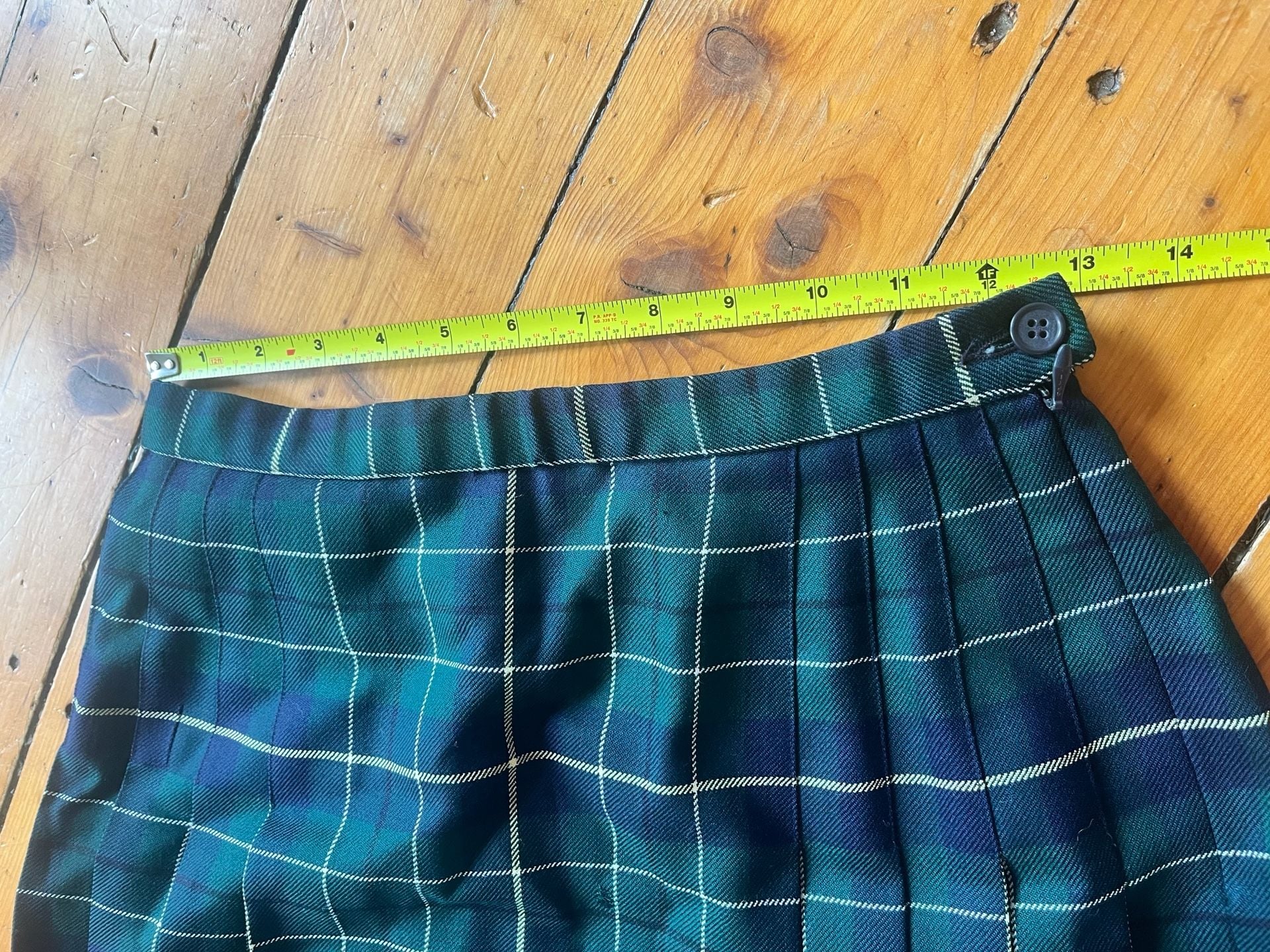 Pendleton Pleated Plaid Skirt Size 6 Green Virgin Wool Tartan flaw 9