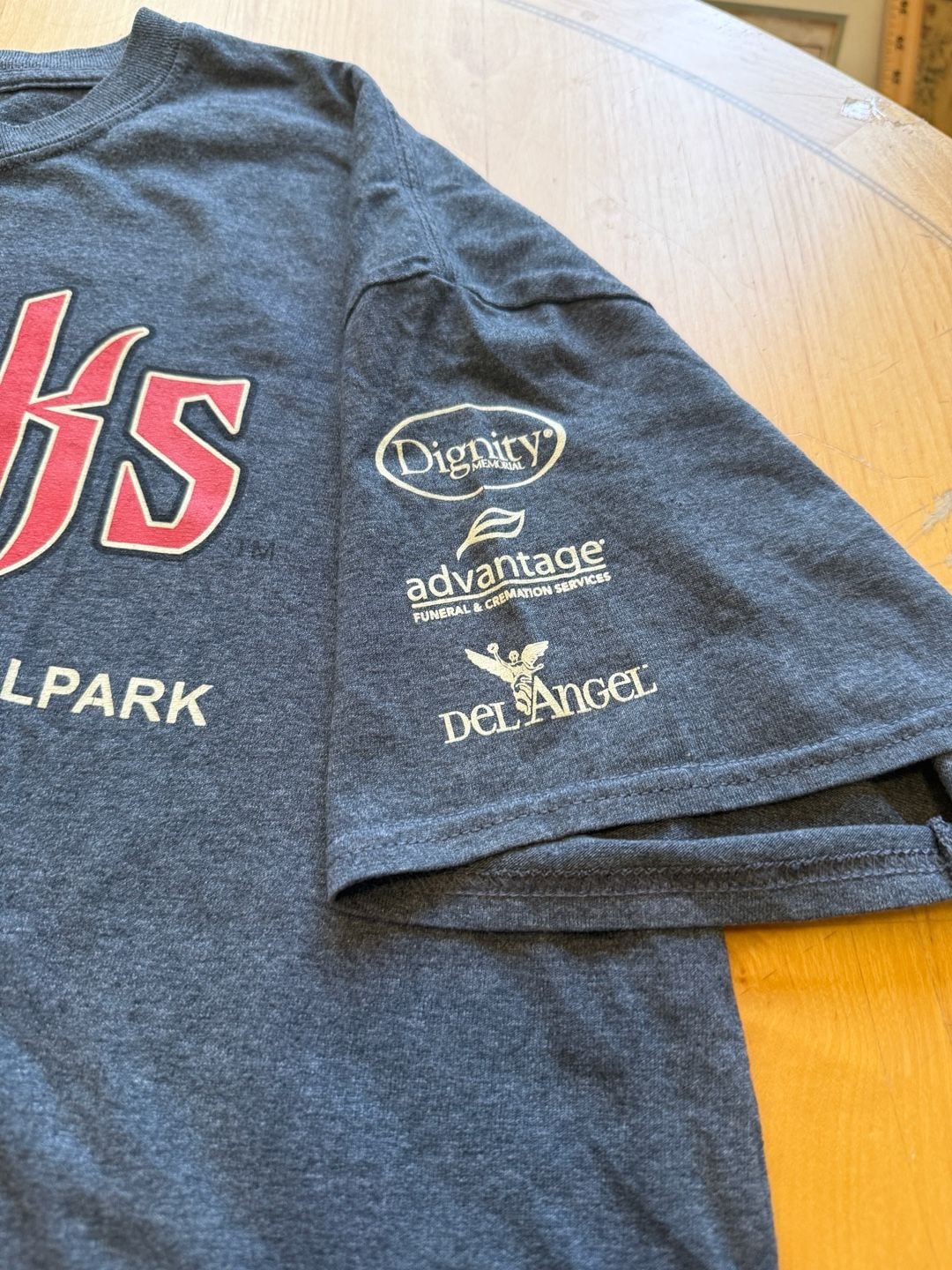 Gildan Arizona Diamondbacks T-Shirt Size XL Hospice Night at the Ballpark 7