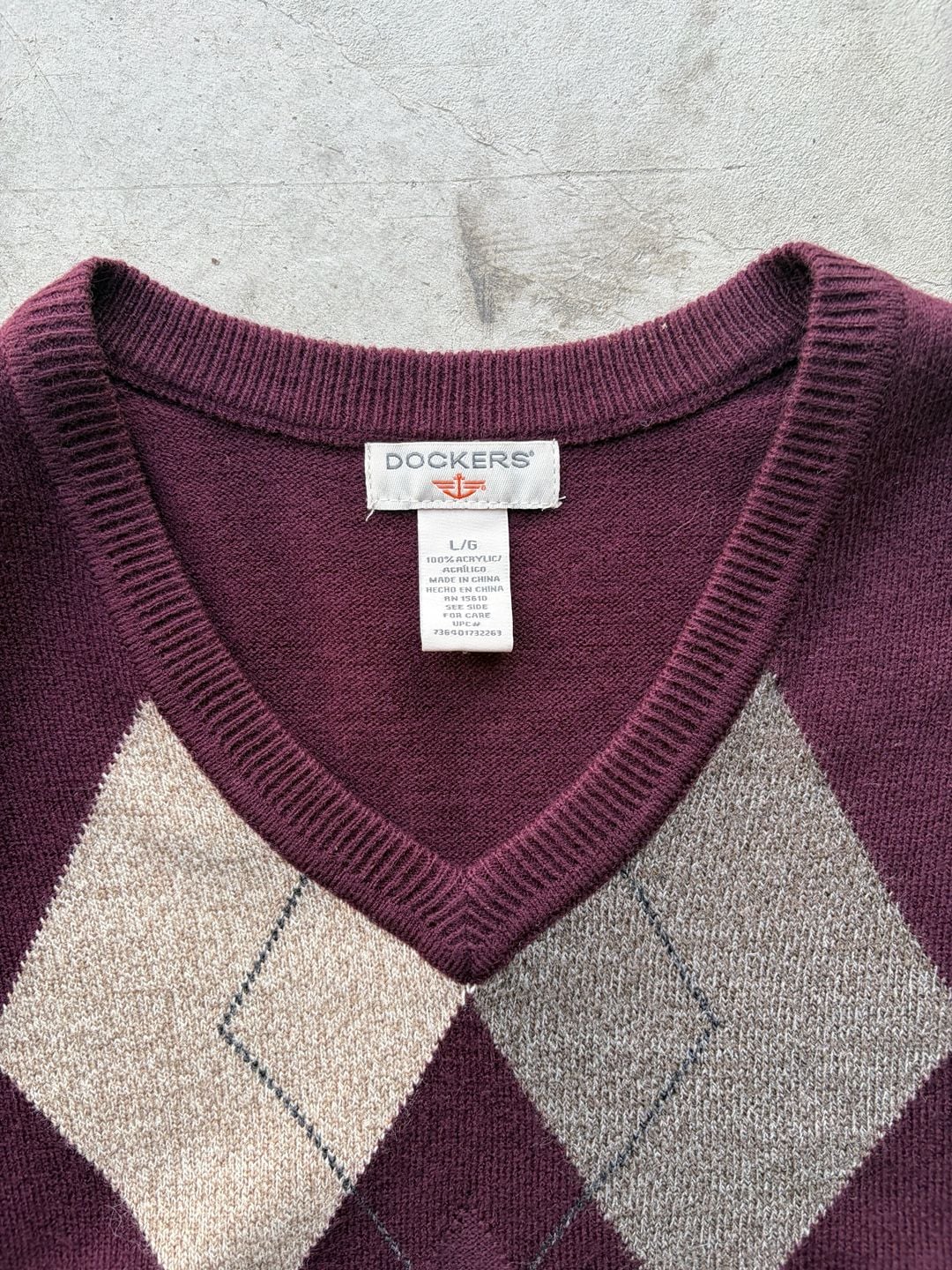 Dockers Argyle V-Neck Sweater Vest Size L Burgundy 5