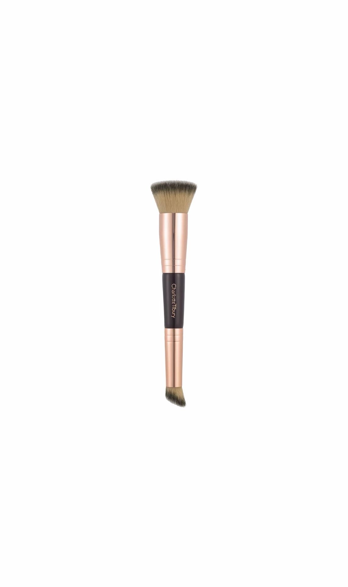 Charlotte Tilbury Hollywood Complexion Brush New In Box. MSRP $44! 4