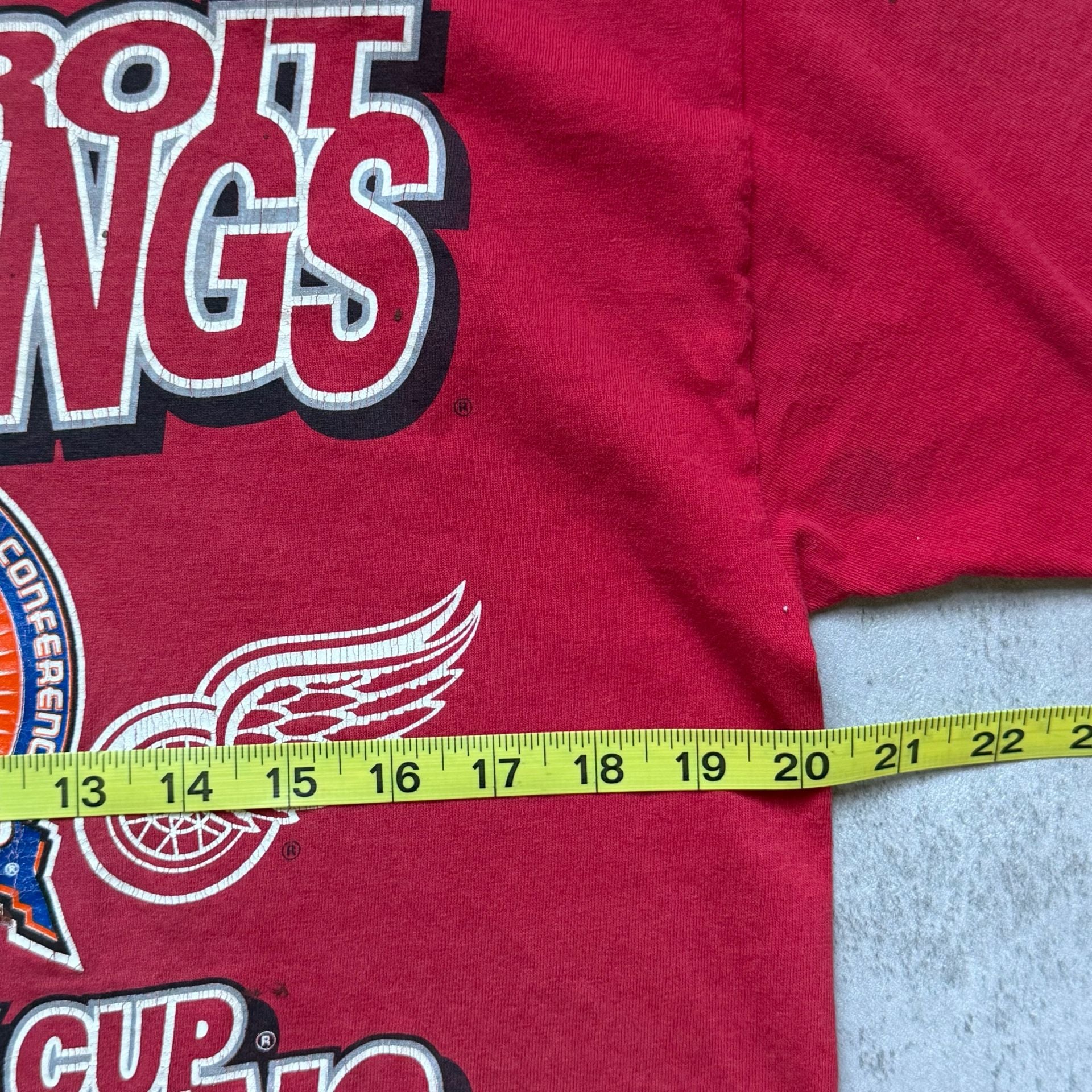 Hanes Detroit Red Wings 2002 Stanley Cup Champions T-Shirt Size L Red 7