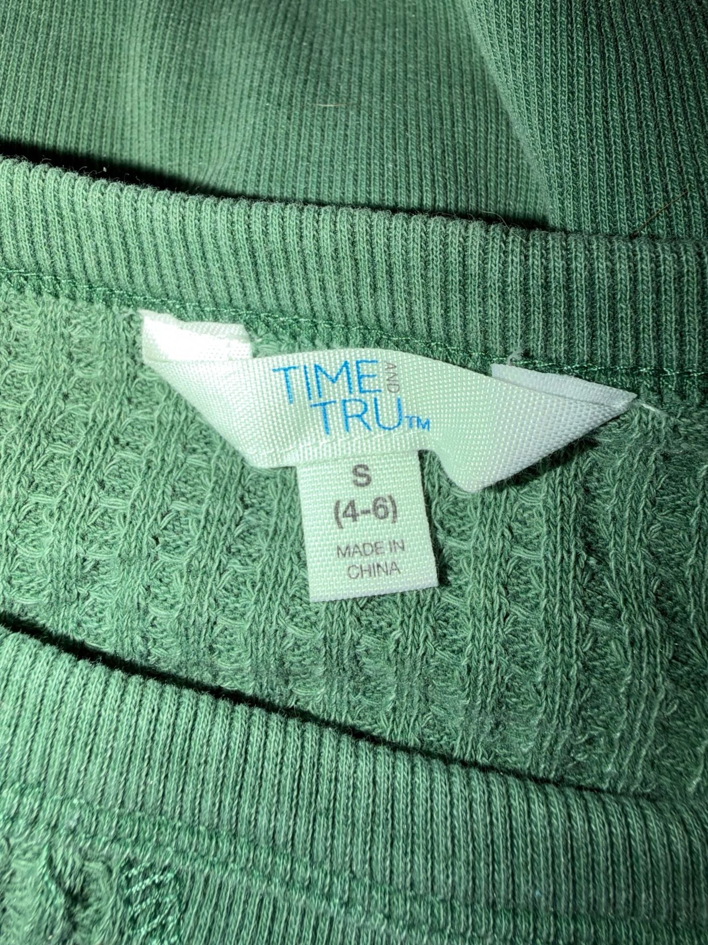 Time and Tru Waffle Knit Top Size S 4-6 Green Long Sleeve Thermal 4