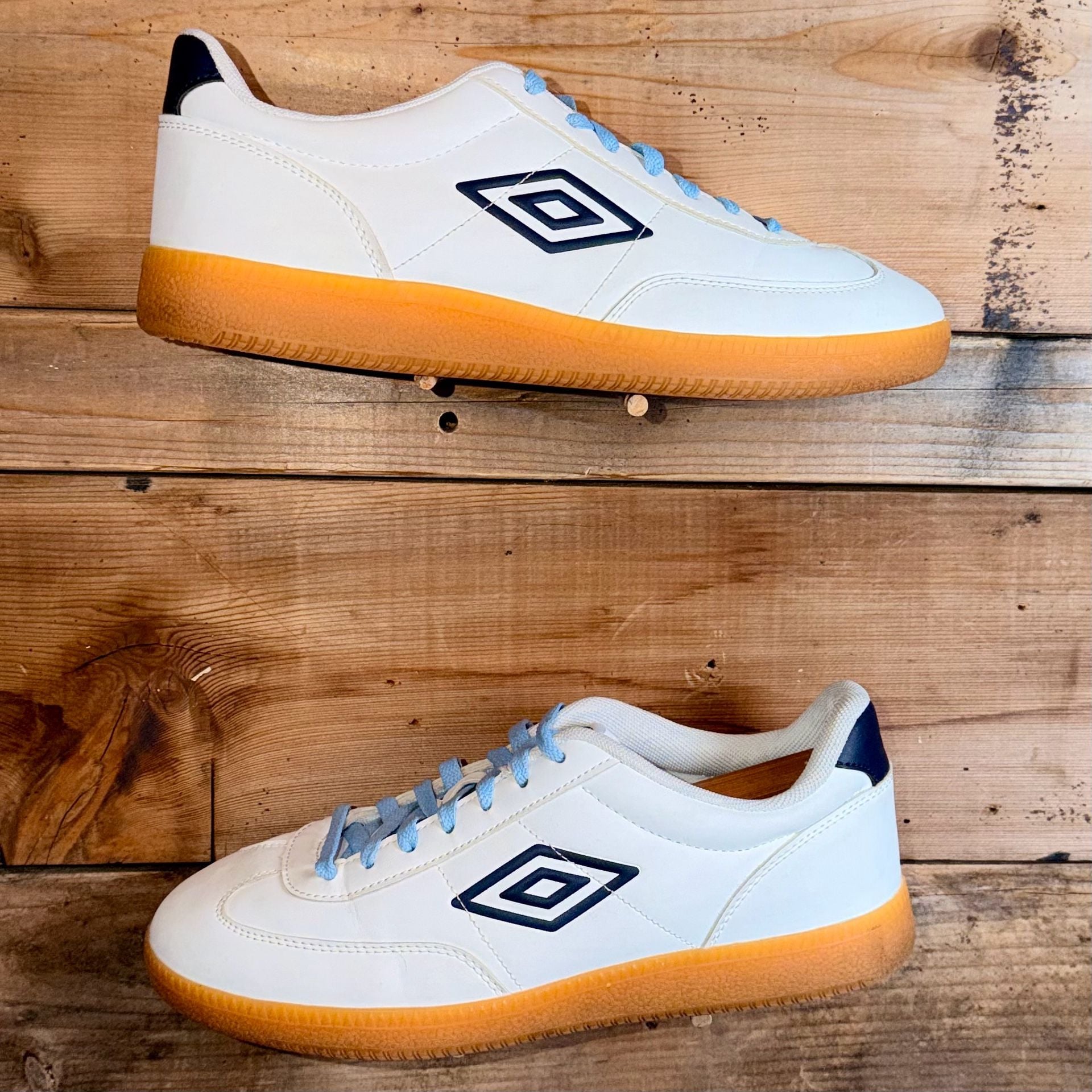 Umbro Regent SL White Navy Light Gum Shoes 2