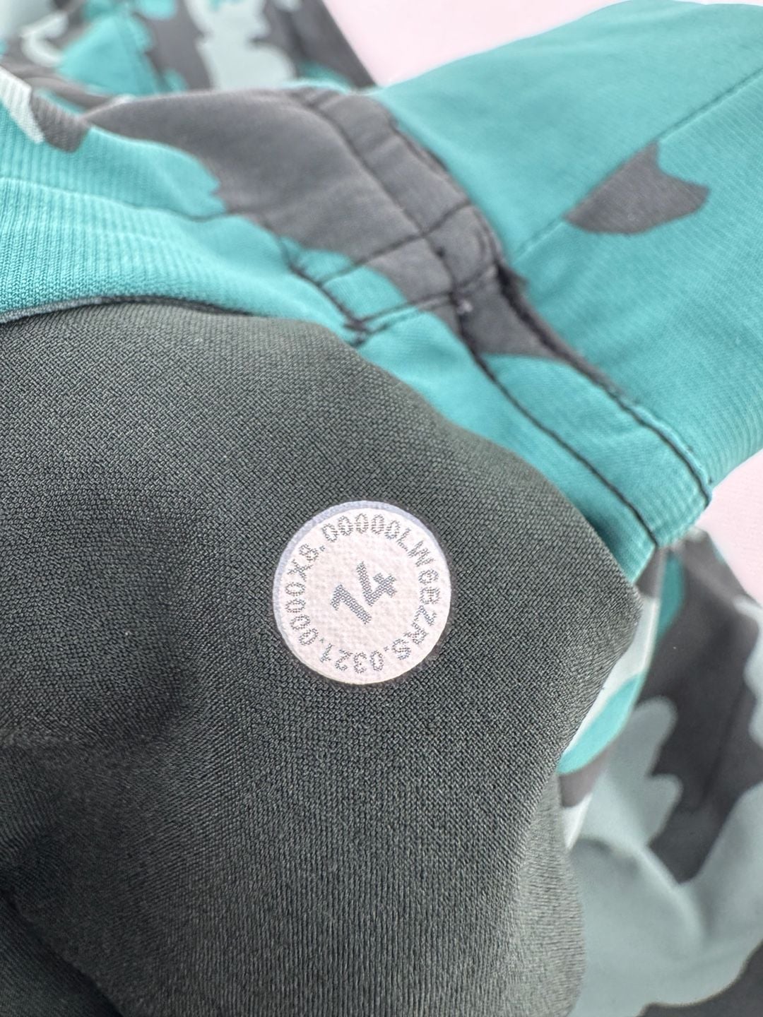 Lululemon Jogger Pants Size 14 Teal Camo 7