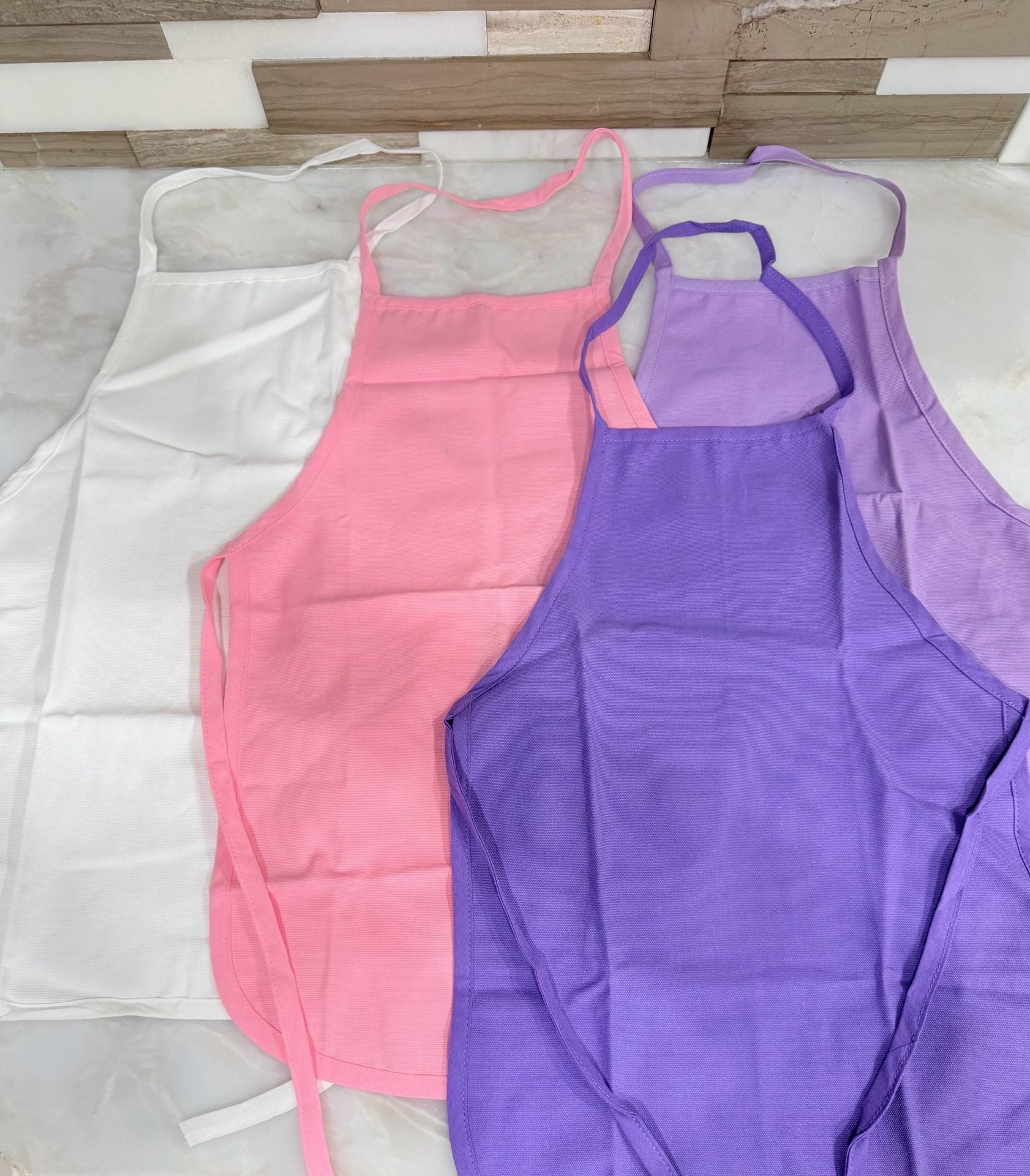 Kids Aprons 4ct 1