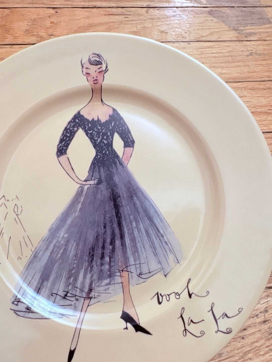 Fashion Plates Set of 4 Dessert Plates Made in Italy 5