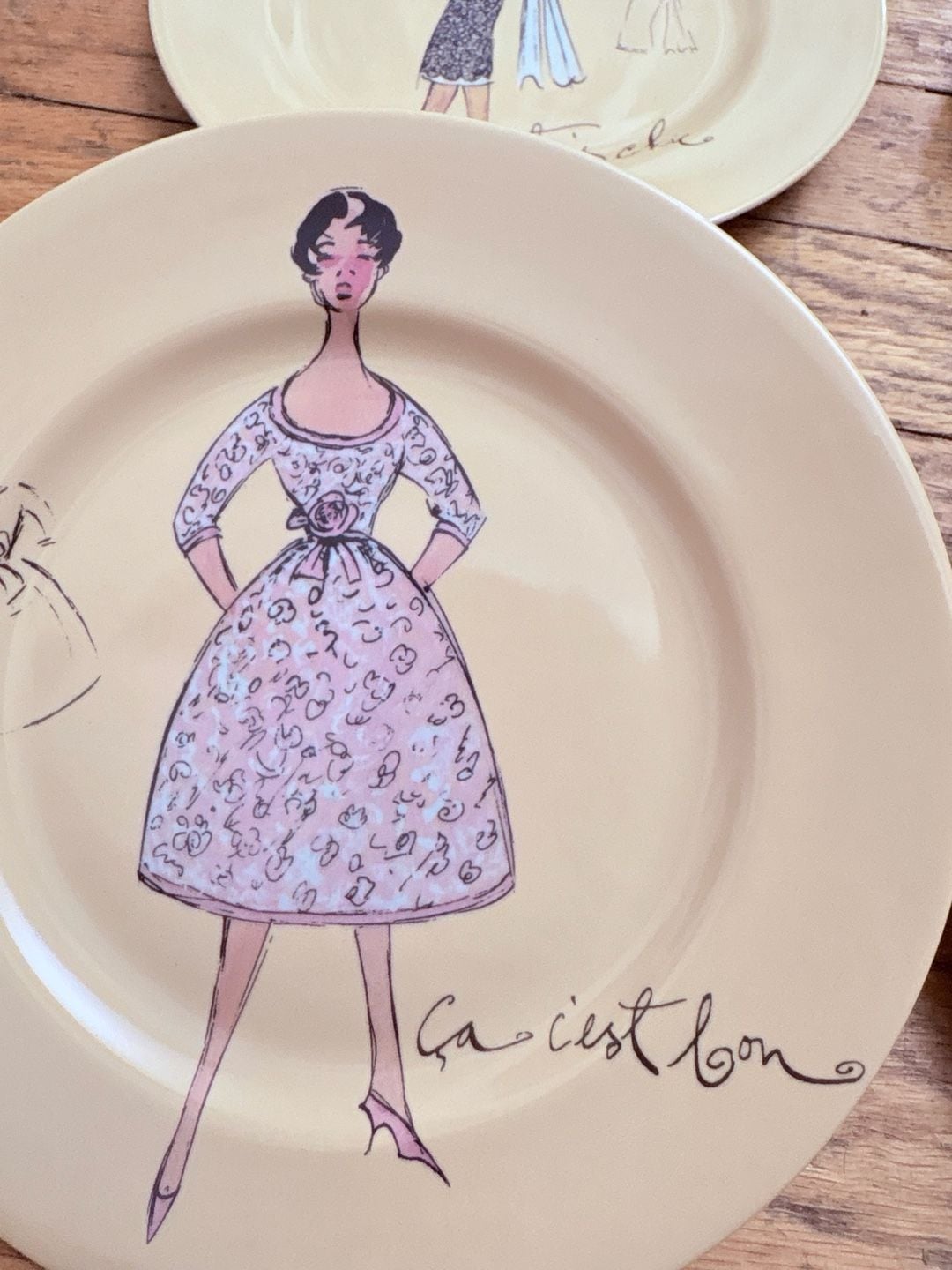 Fashion Plates Set of 4 Dessert Plates Made in Italy 7