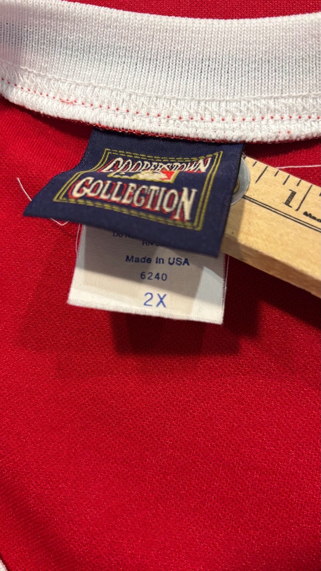 Majestic Boston Red Sox Cooperstown Collection Jersey Size 2X Red V-Neck 6