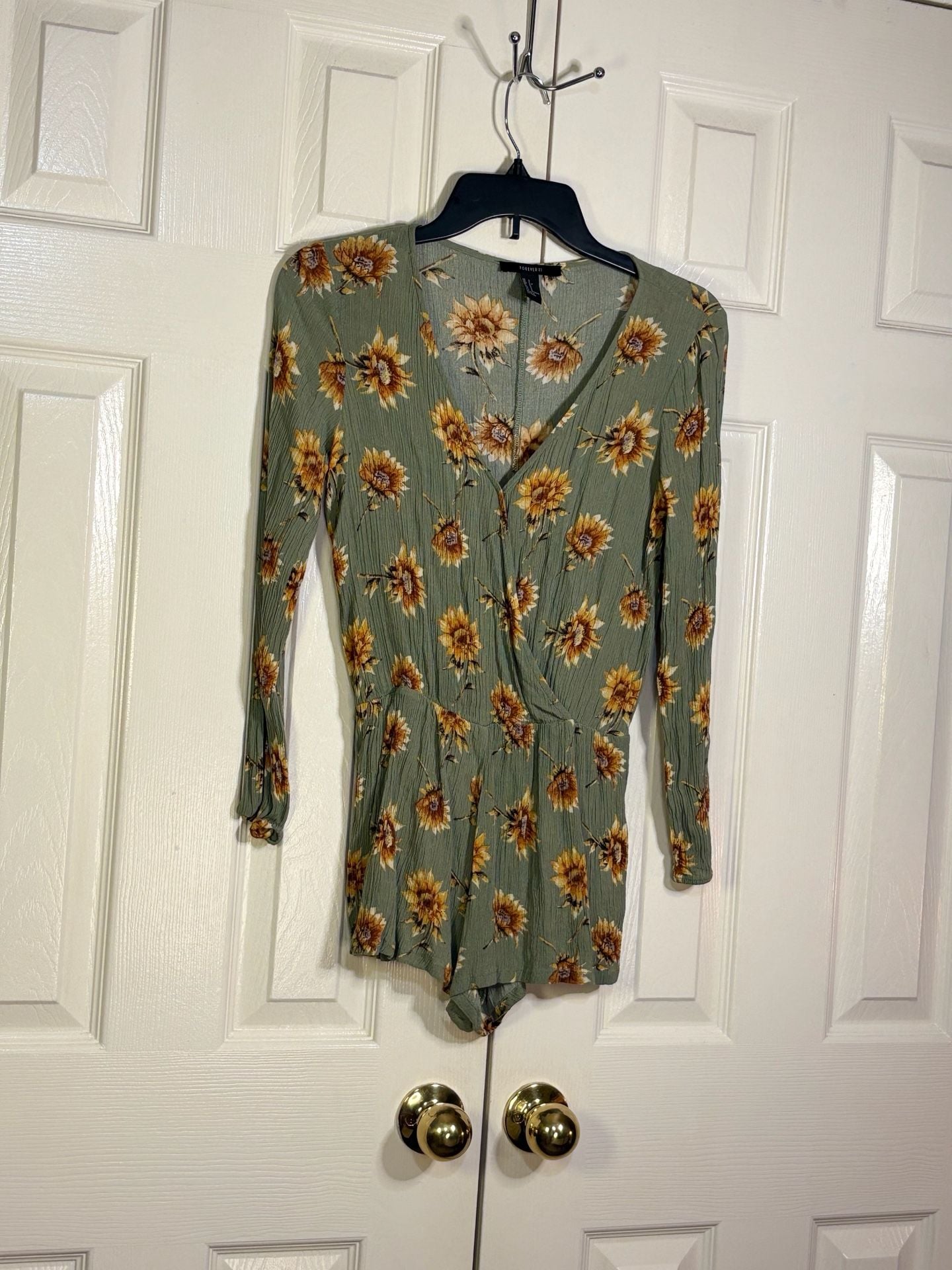 Forever 21 Sunflower Romper Size S Long Sleeve Green Floral 6