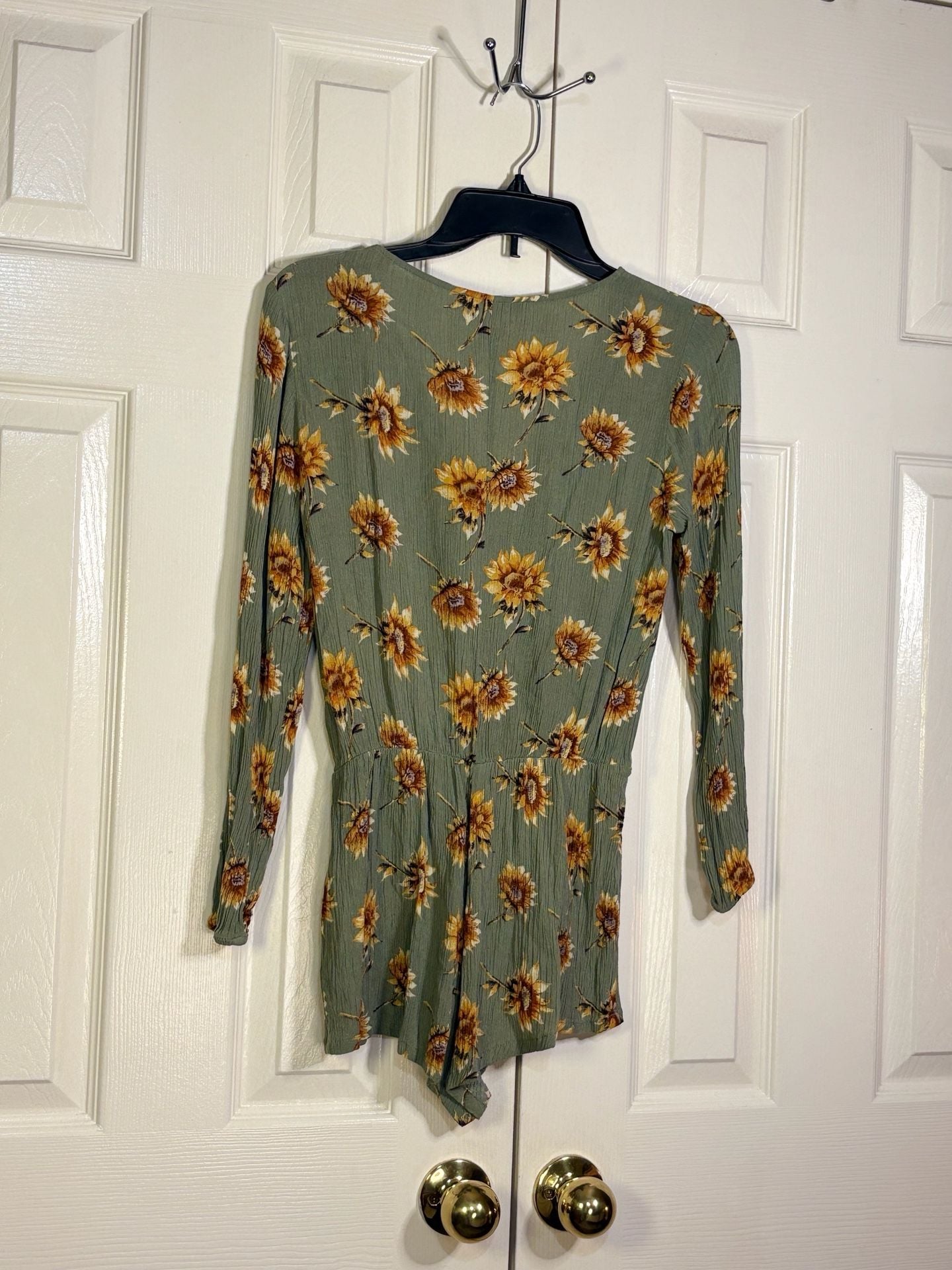 Forever 21 Sunflower Romper Size S Long Sleeve Green Floral 7