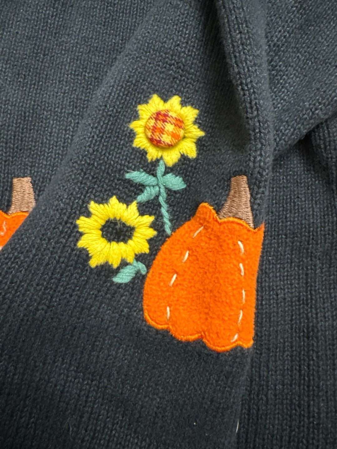 Product thumbnail 3