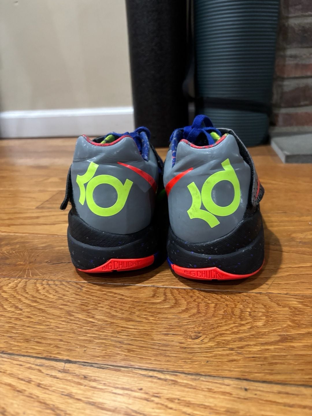 Nike KD 4 Nerf 2024 Men’s Size 10.5 Basketball Shoes FQ8180-400 5