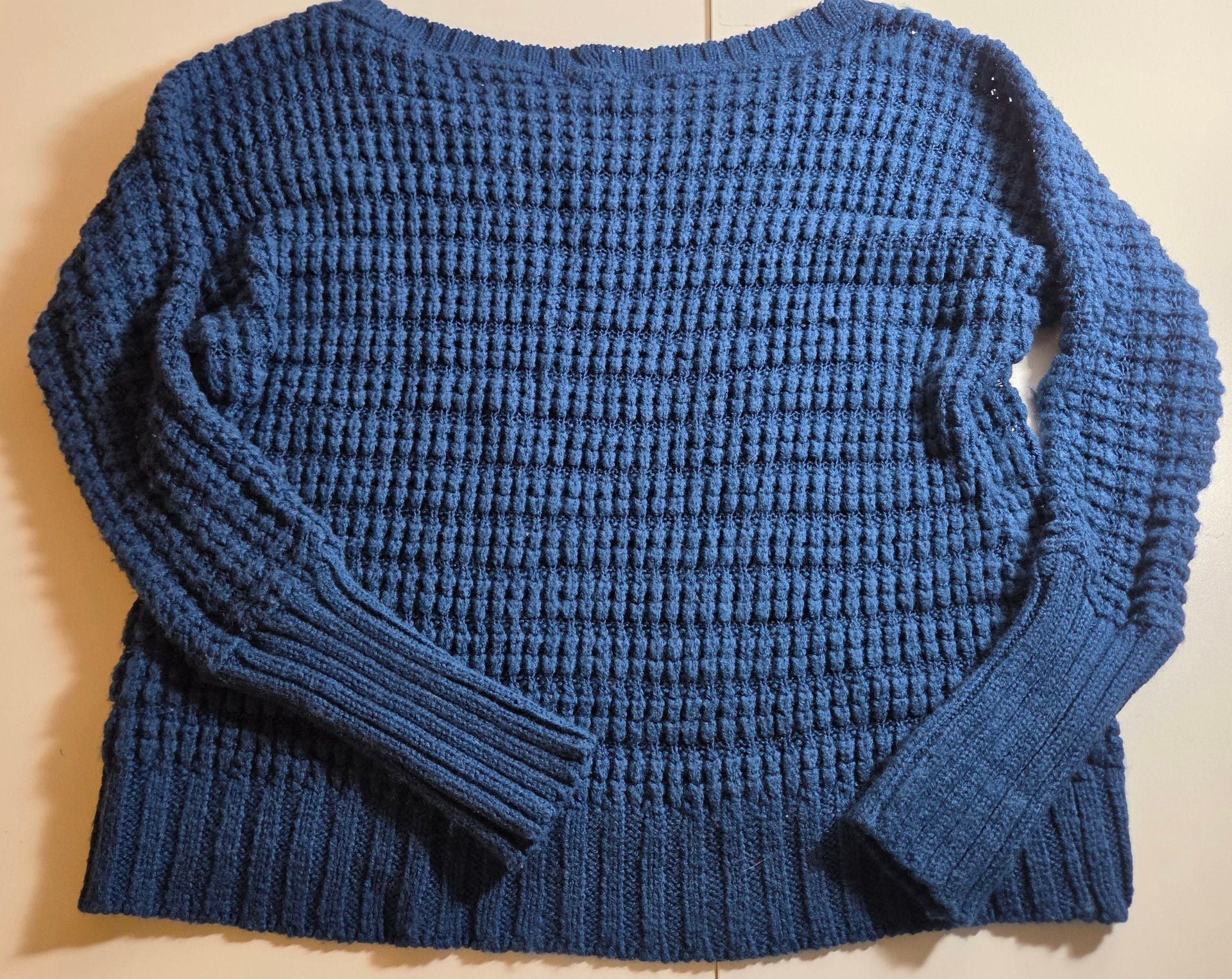 Express Blue Waffle Knit Sweater Size XS Acrylic 2