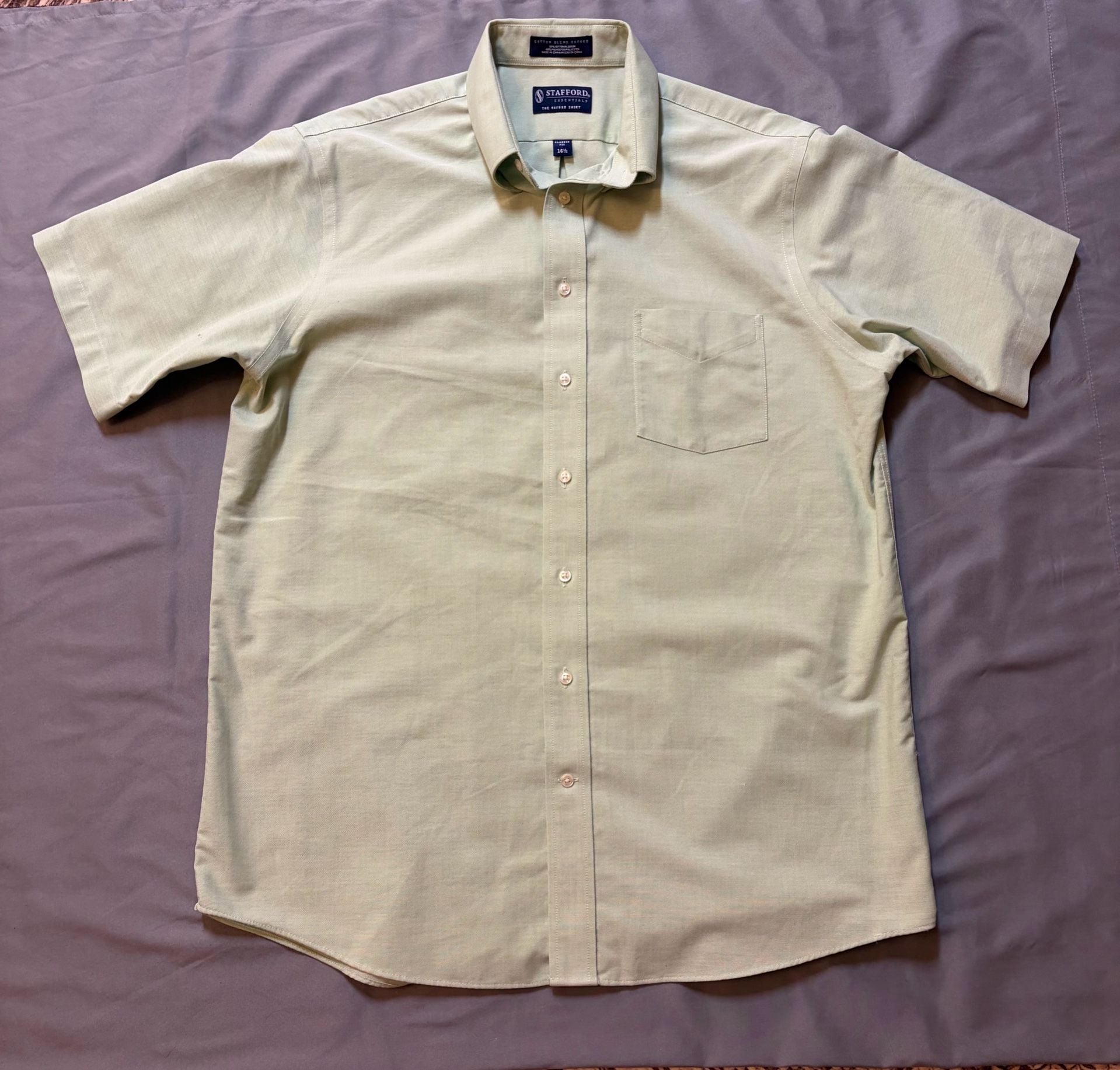 Stafford Essentials Oxford Shirt Size 16.5 Green Cotton Blend Short Sleeve. Like new EUC. 2