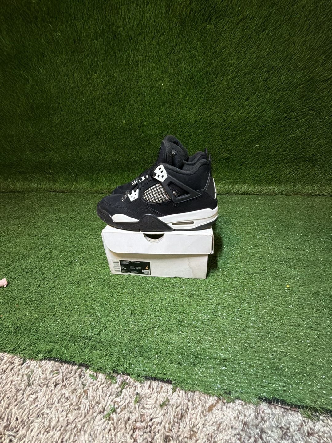 Jordan Air Jordan 4 Retro GS Size 5Y White Thunder 2