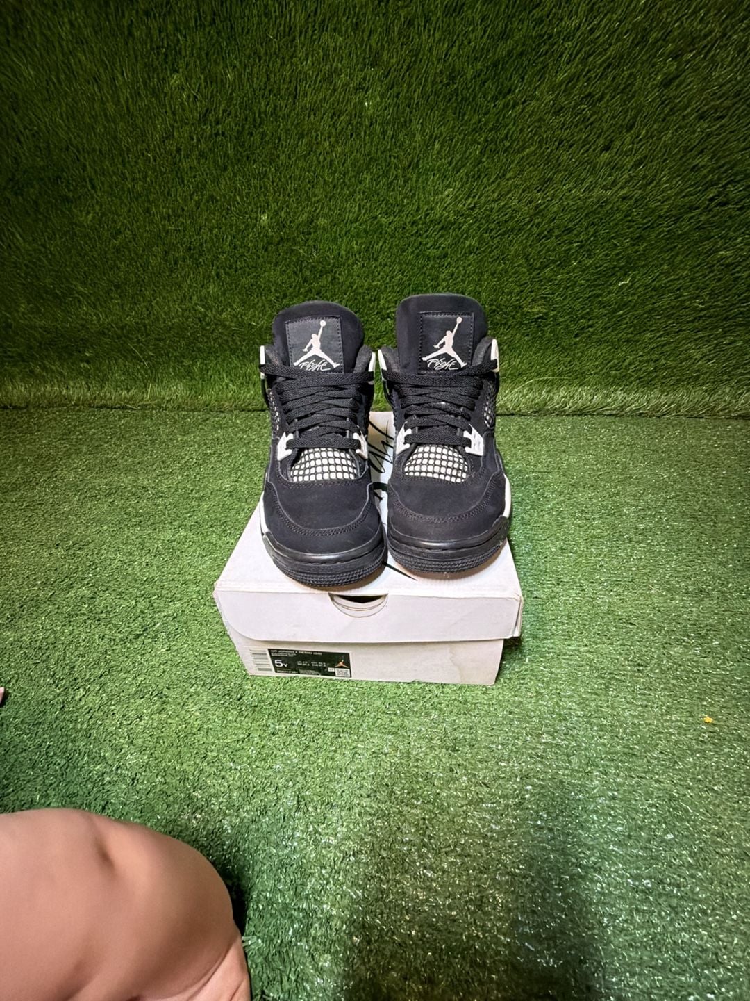 Jordan Air Jordan 4 Retro GS Size 5Y White Thunder 3