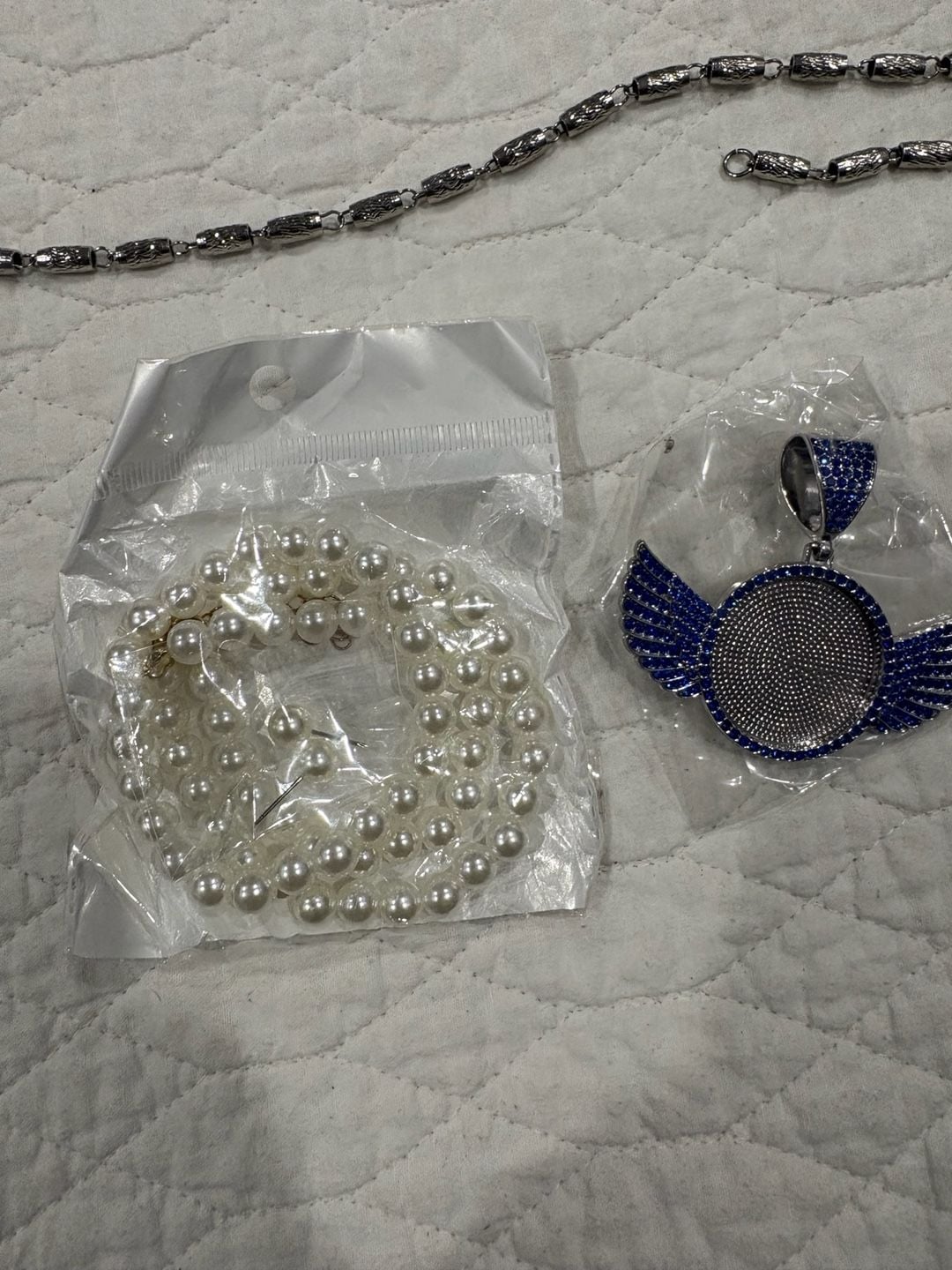 Costume Jewelry Lot Men’s Iced Out Chains Pendants Bracelets Silver Gold Tone 2