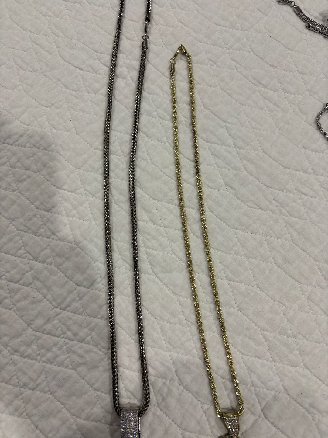 Costume Jewelry Lot Men’s Iced Out Chains Pendants Bracelets Silver Gold Tone 6