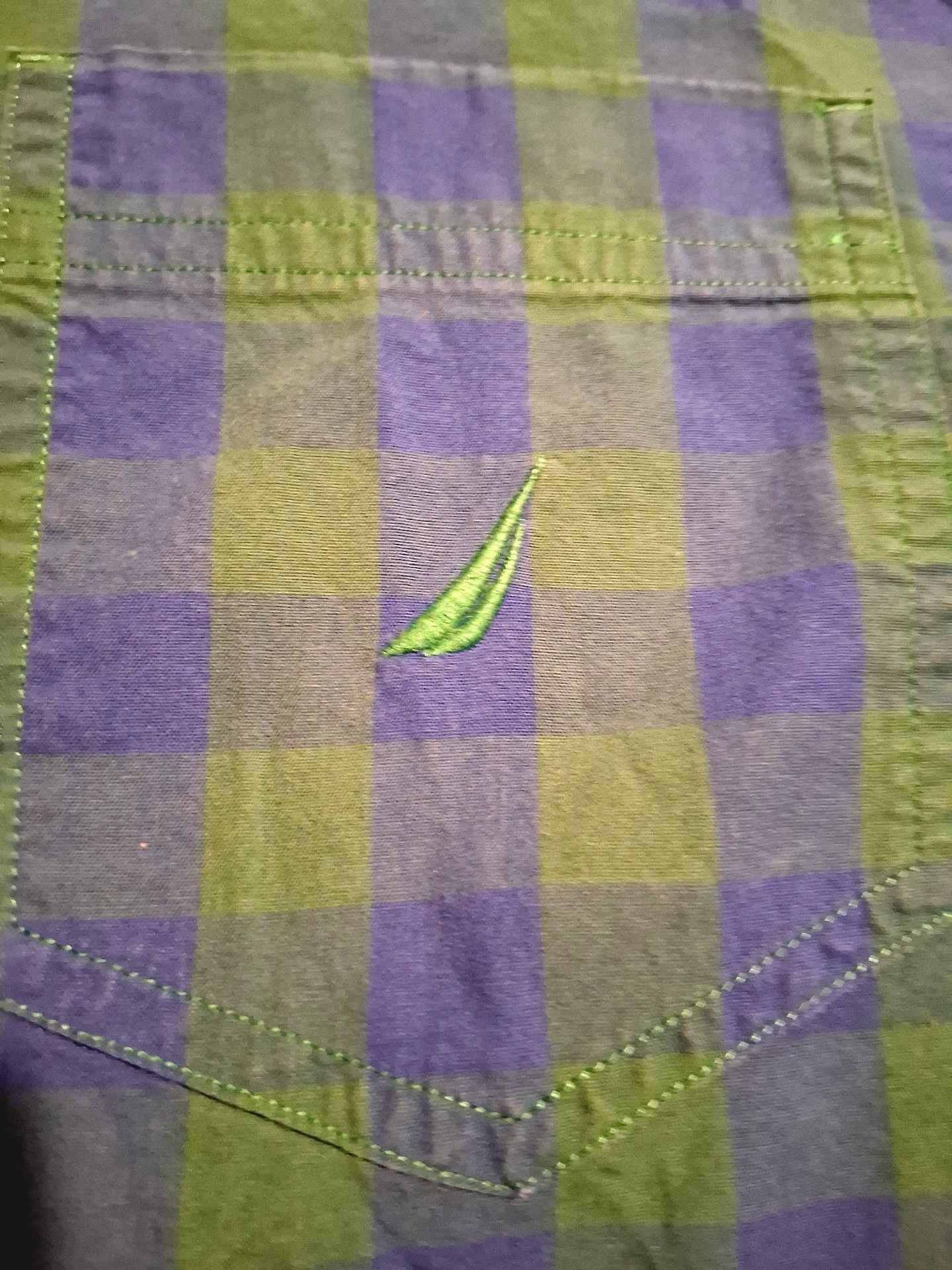Nautica Plaid Button Down Shirt Size M Green Blue Long Sleeve 3