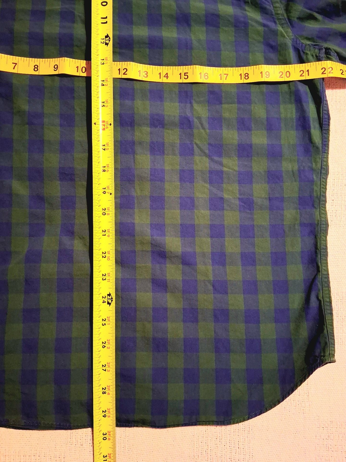 Nautica Plaid Button Down Shirt Size M Green Blue Long Sleeve 7