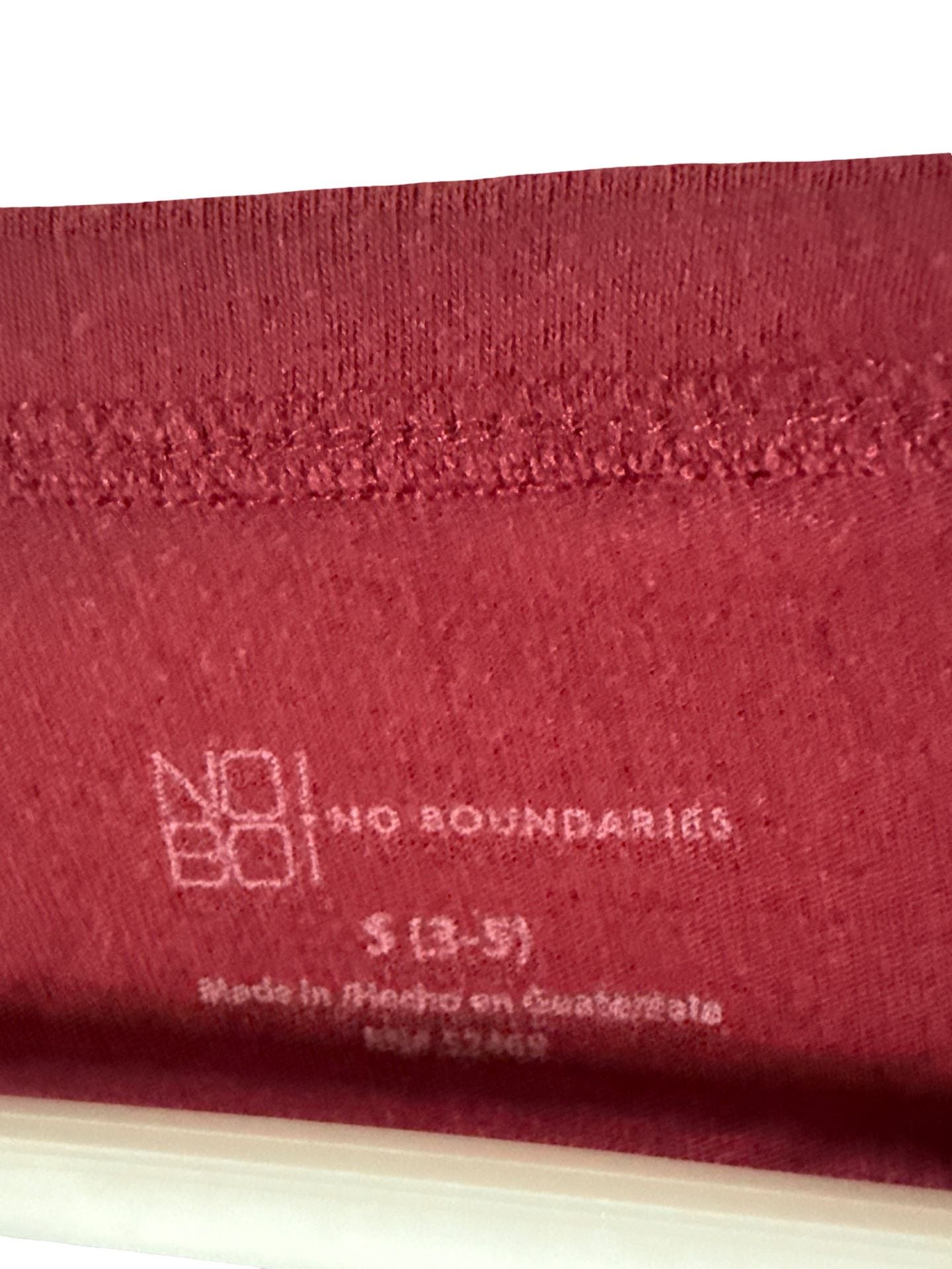 No Boundaries Long Sleeve Scoop Neck T-Shirt Size S (3-5) Red 4