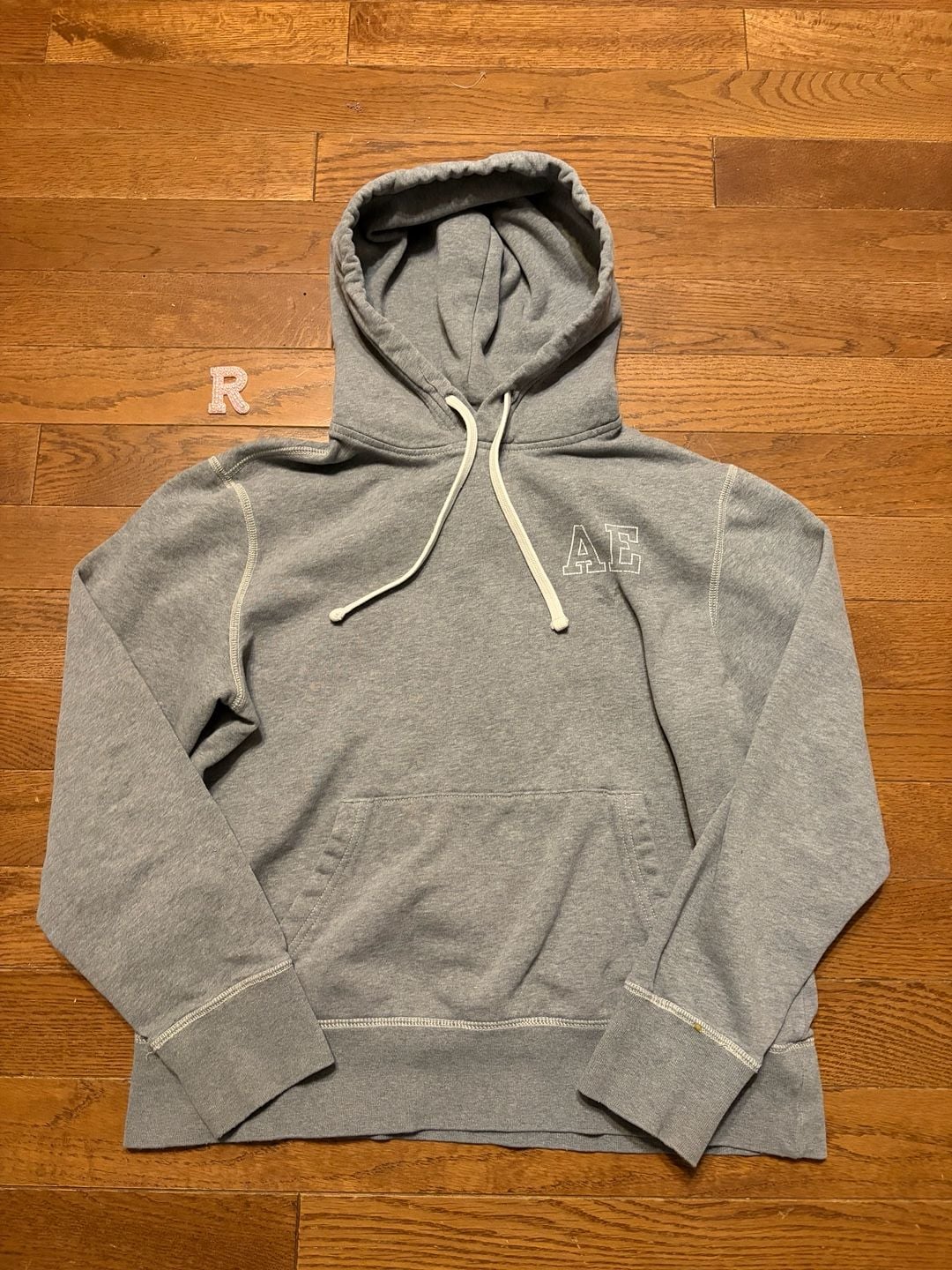 American Eagle Super Soft Hoodie Size M Gray AE Logo Pullover 2