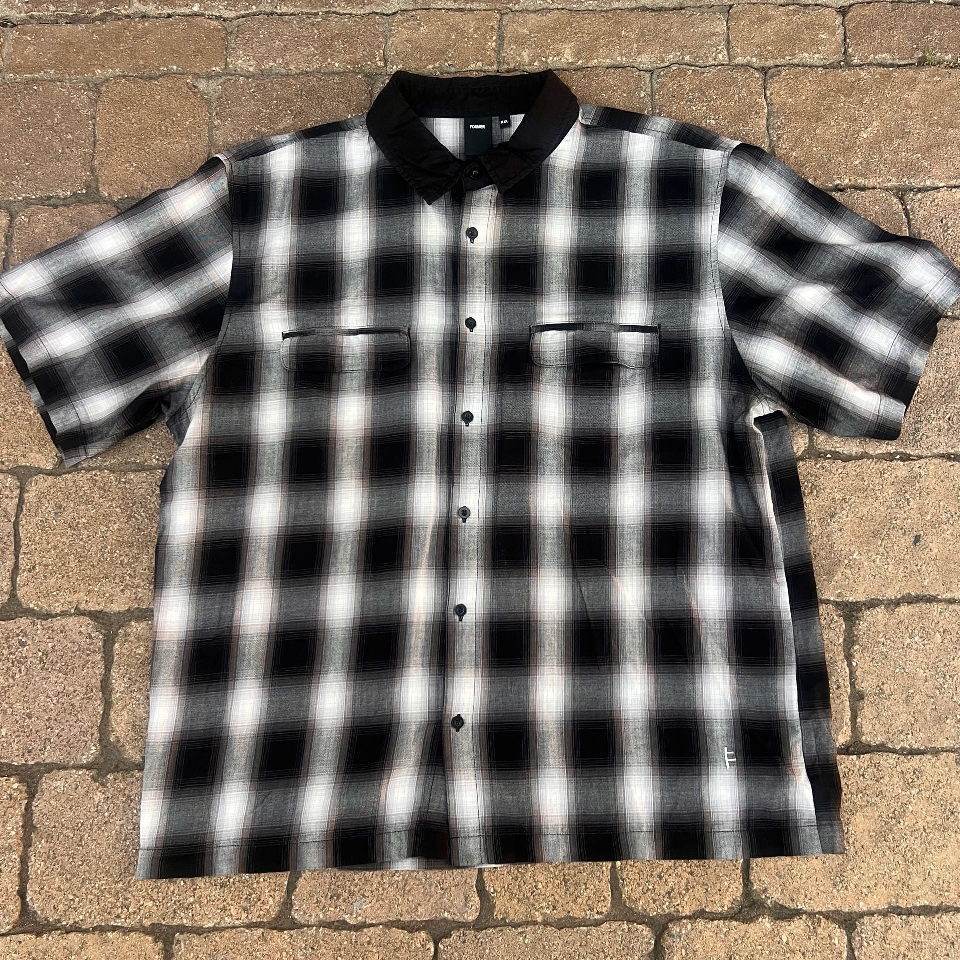 Former Broadcast Plaid S/S Button Shirt Size XXL Black White Skate 3