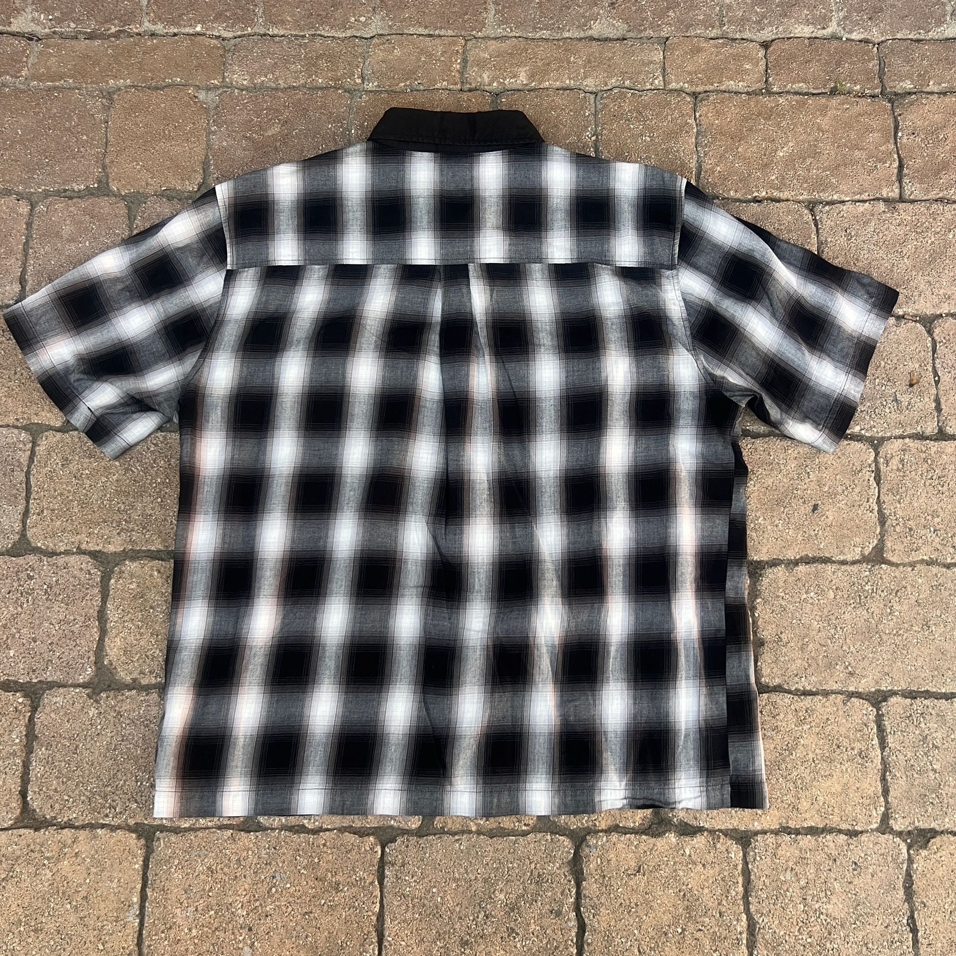 Former Broadcast Plaid S/S Button Shirt Size XXL Black White Skate 10
