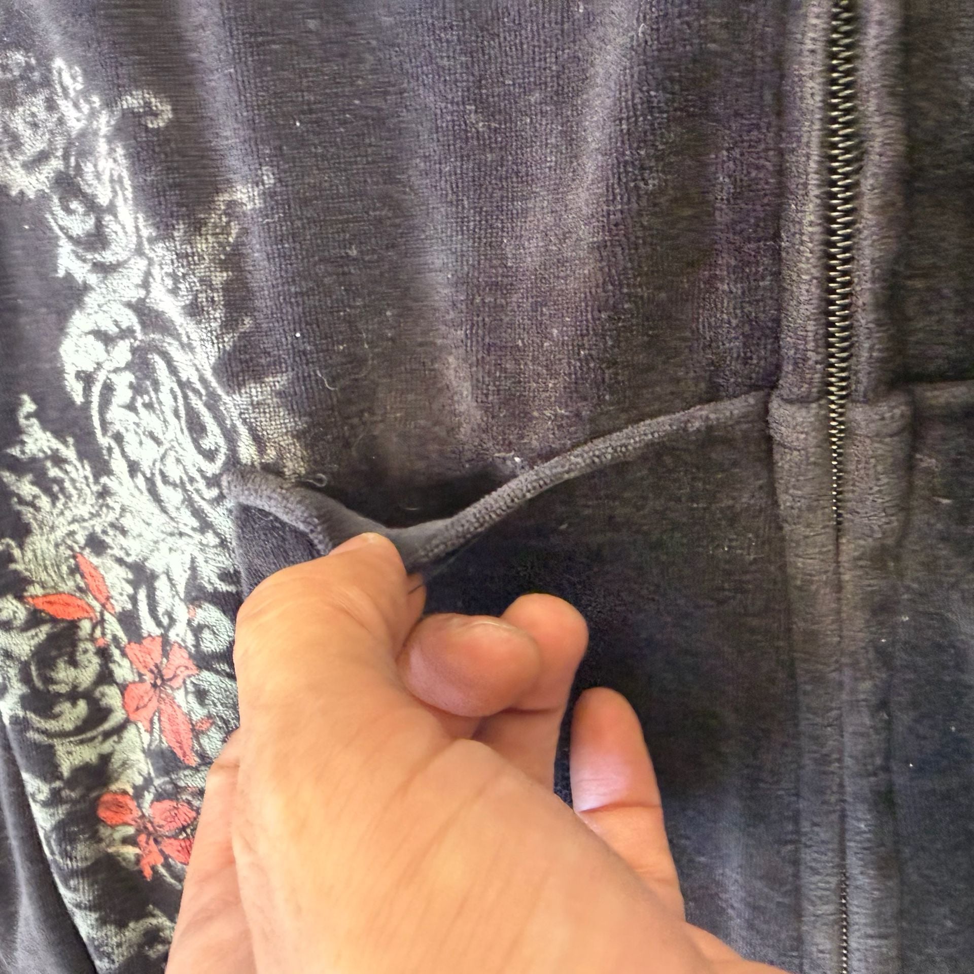 Bus Stop Rhinestone Velour Zip Up Hoodie Black Size Large 6