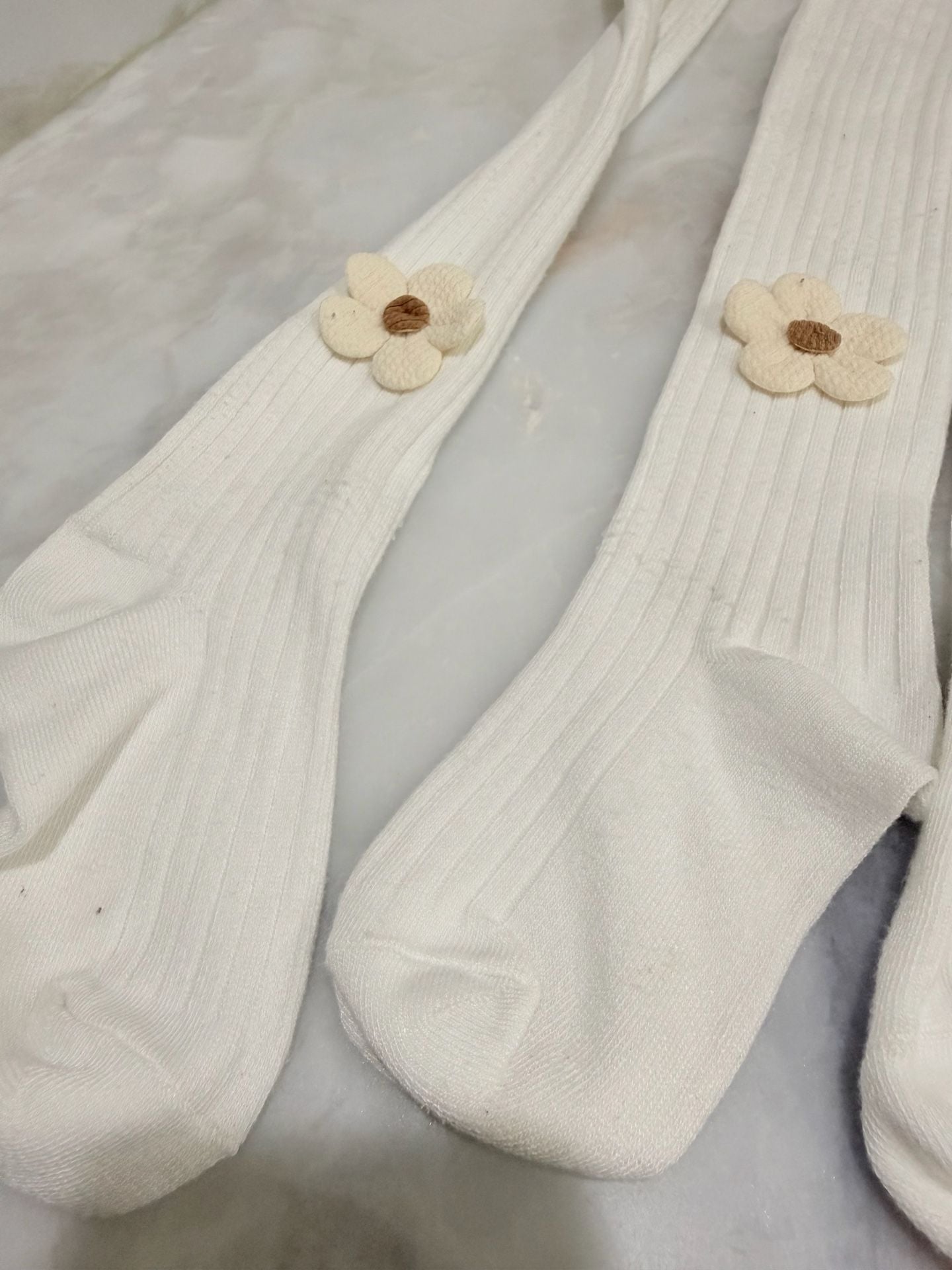 Girls White Floral Tights 2