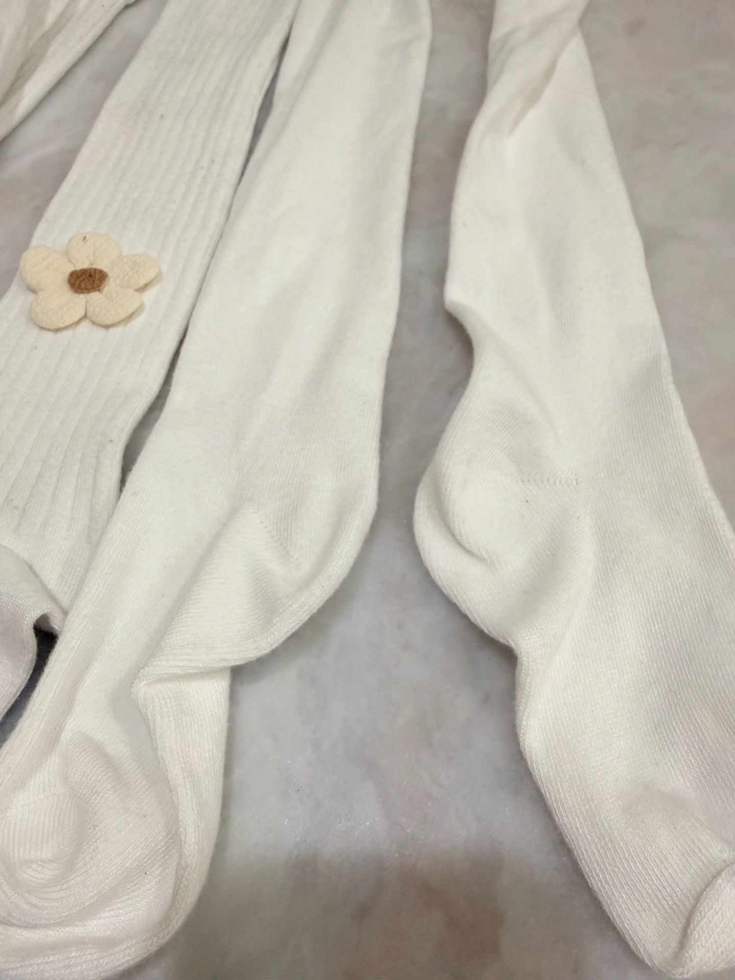 Girls White Floral Tights 3