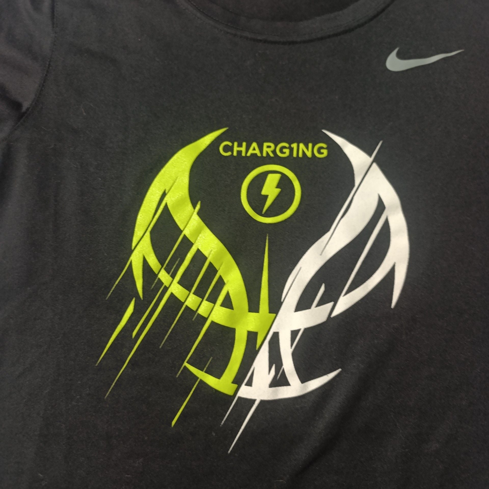 Nike The Nike Tee Charging Dri-Fit T-Shirt Black 3